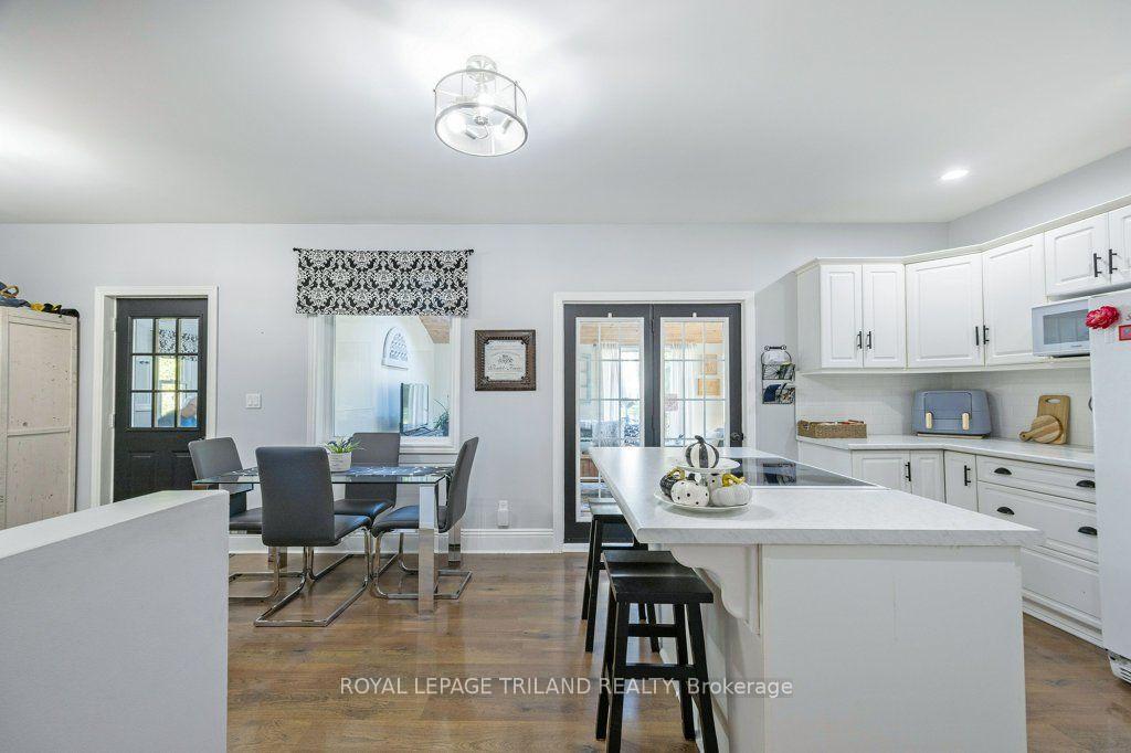 Photo 12 of 143 St George Street, St. Thomas — HOMEH