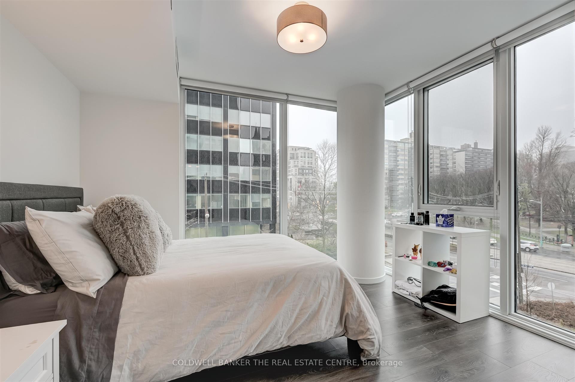 Photo 11 of Unit 304, 99 Foxbar Road, Toronto, Yonge-St. Clair — HOMEH