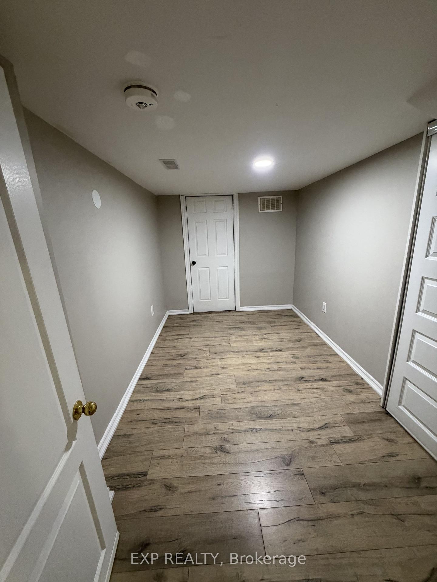 Photo 6 of 25 Portstewart Crescent, Brampton, Credit Valley — HOMEH