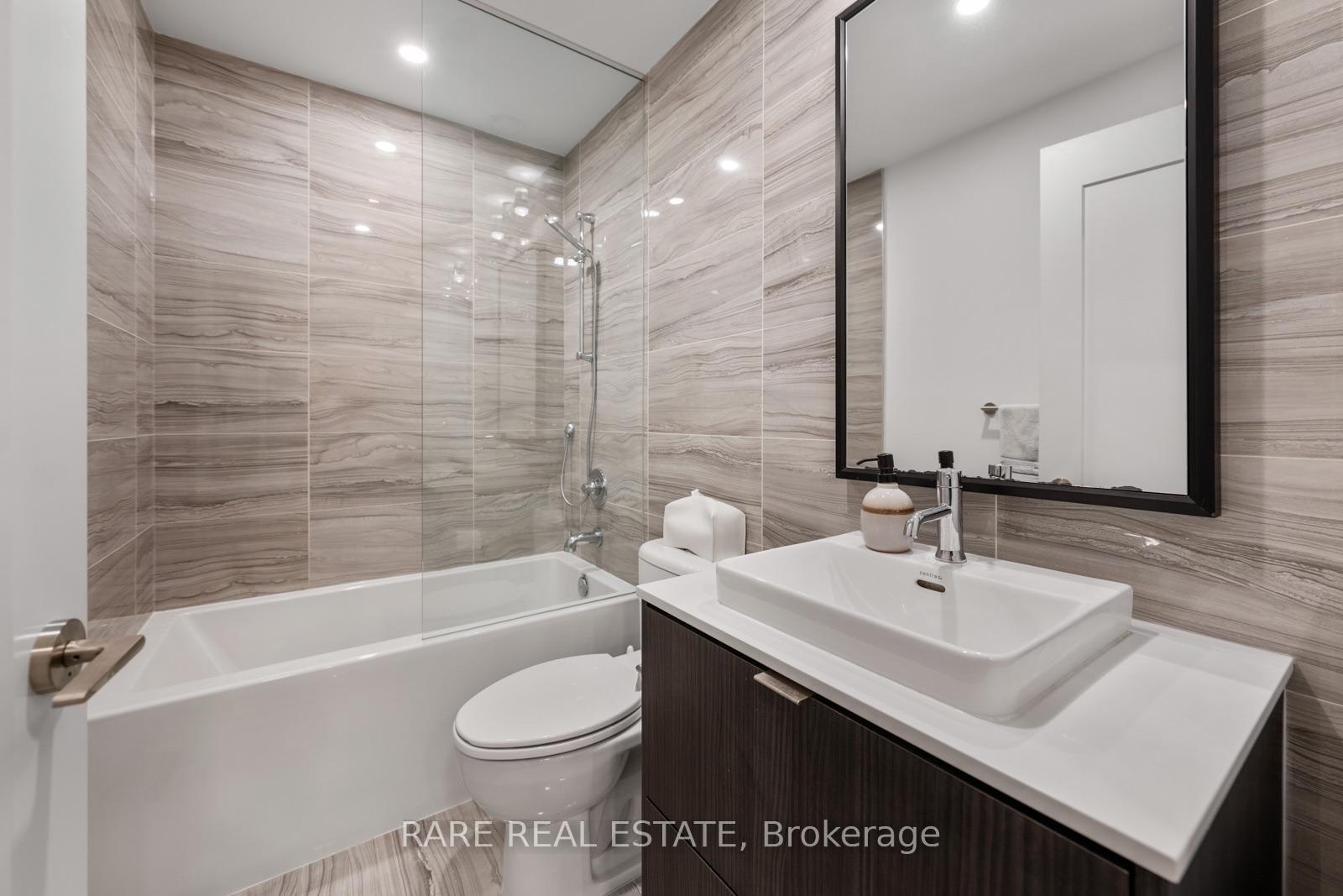 Photo 8 of Unit 331, 280 Howland Avenue, Toronto, The Annex — HOMEH