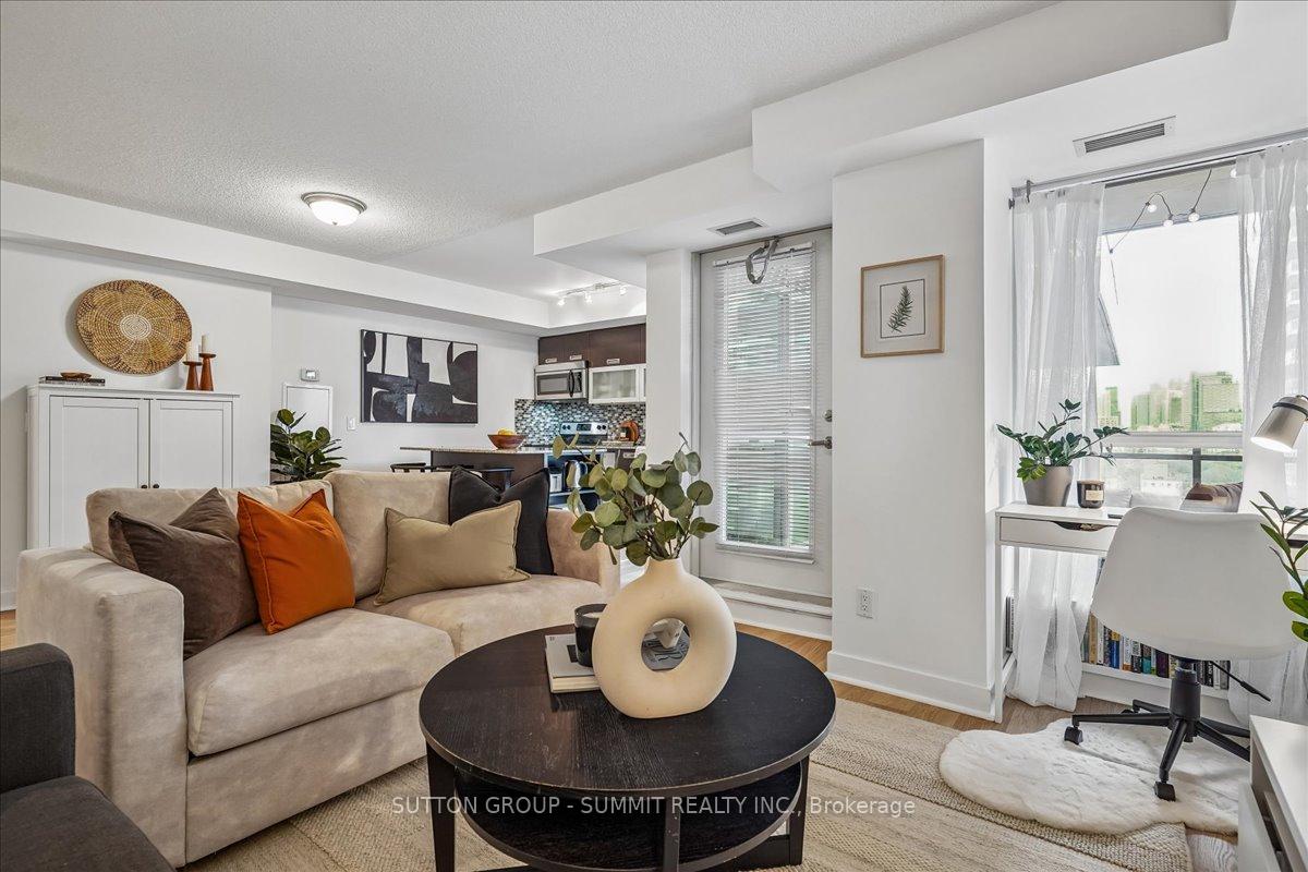 Photo 2 of Unit 1012, 100 Western Battery Road, Toronto, Niagara — HOMEH