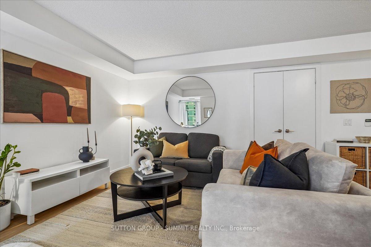 Photo 3 of Unit 1012, 100 Western Battery Road, Toronto, Niagara — HOMEH