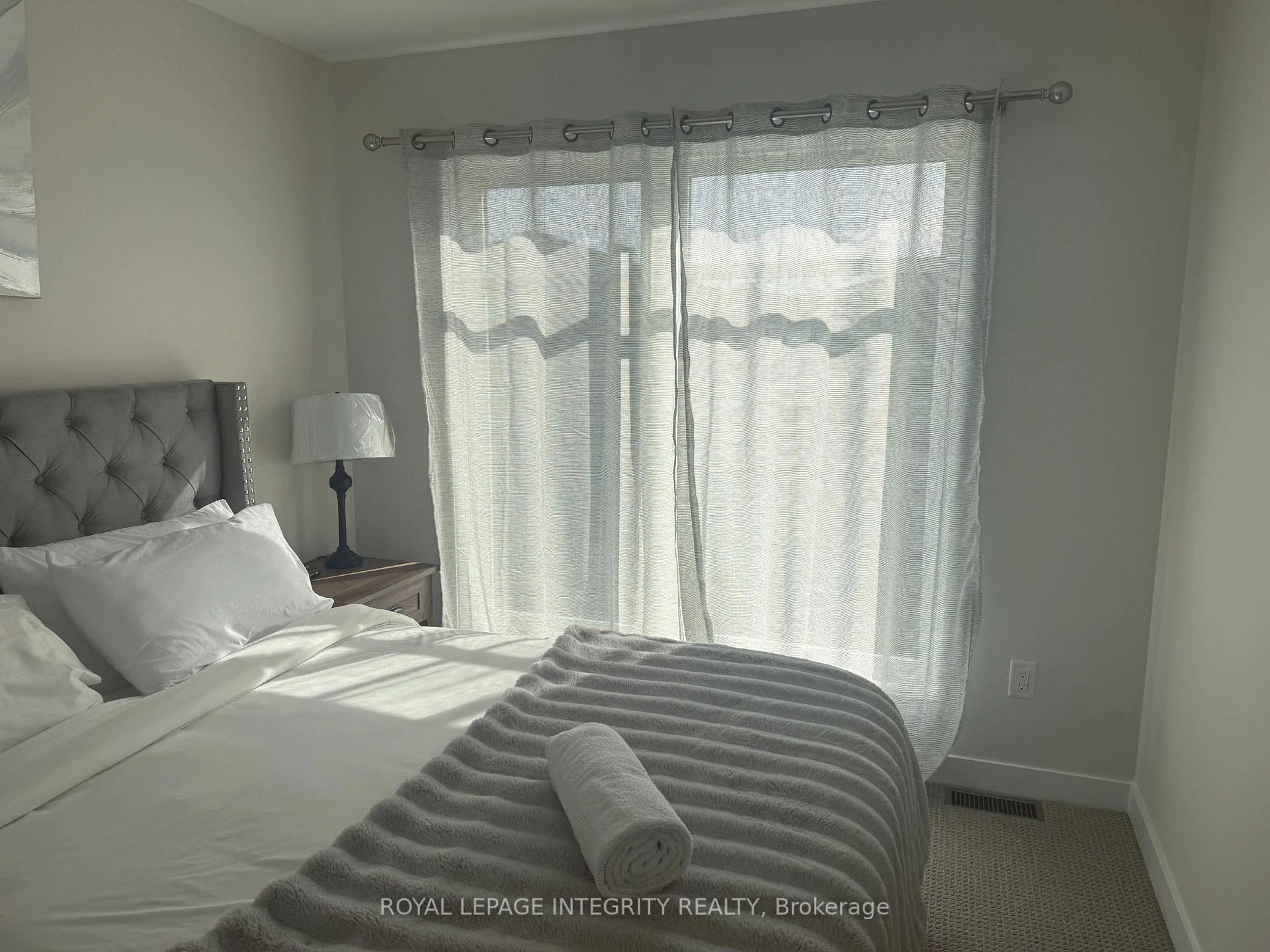 Photo 8 of 409 Jewelwing Pvt, Ottawa, Blossom Park/Kemp Park/Findlay Creek — HOMEH