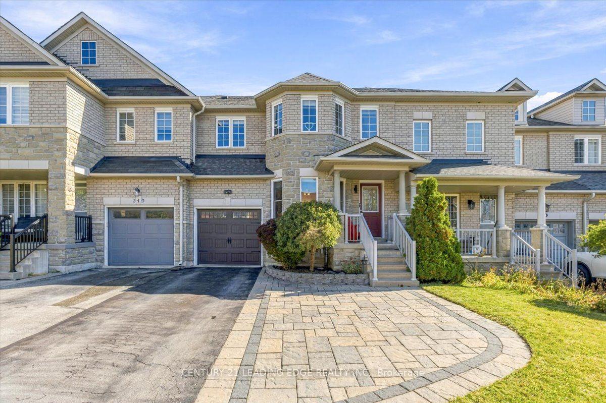 Photo of 347 Woodfern Way