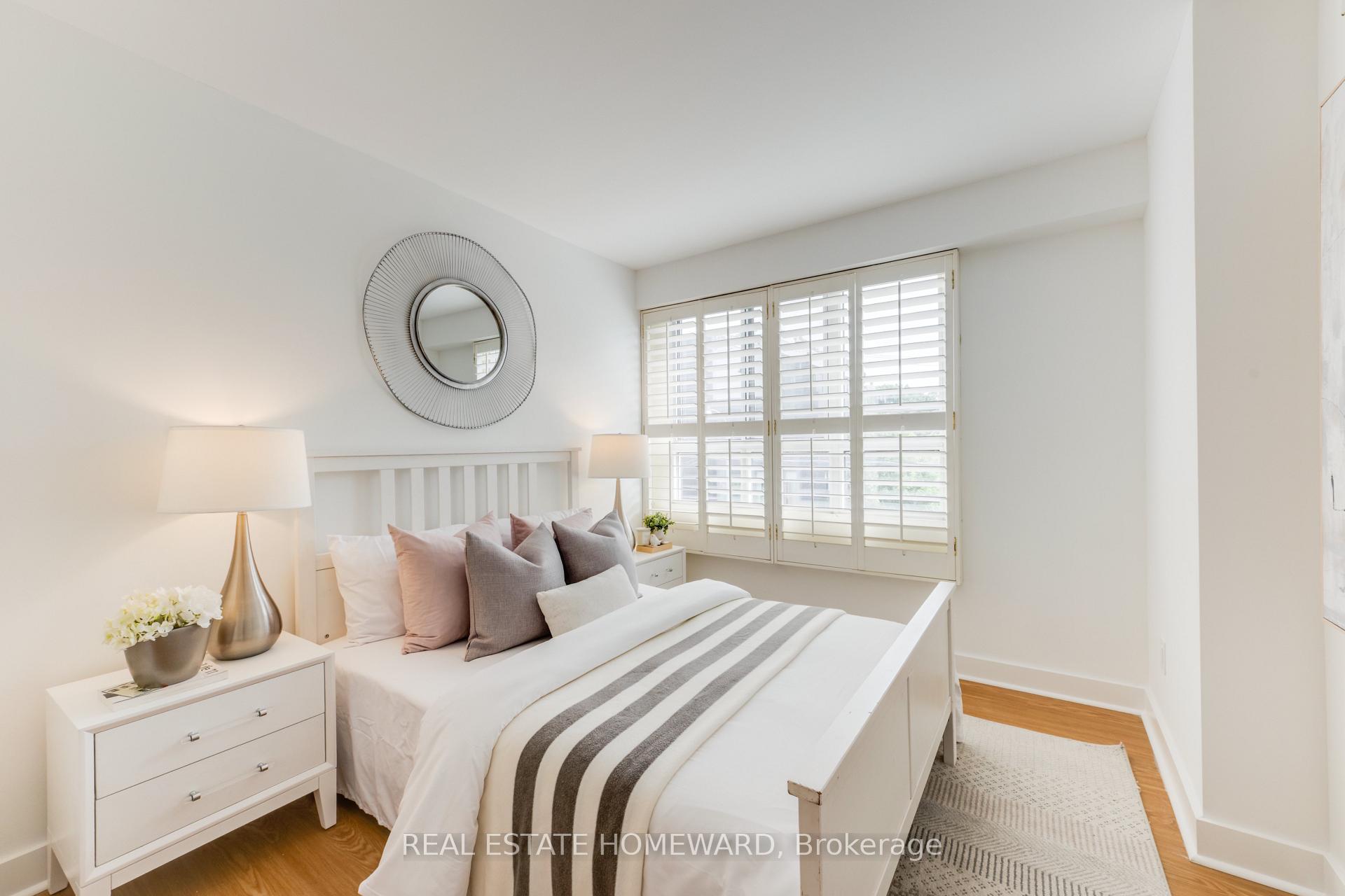 Photo 6 of Unit 304, 716 Kingston Road, Toronto, The Beaches — HOMEH