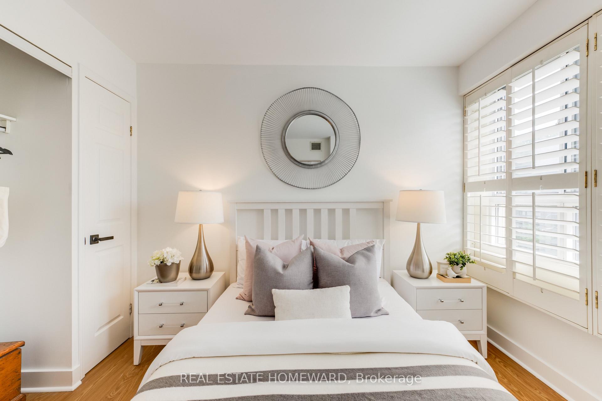 Photo 8 of Unit 304, 716 Kingston Road, Toronto, The Beaches — HOMEH