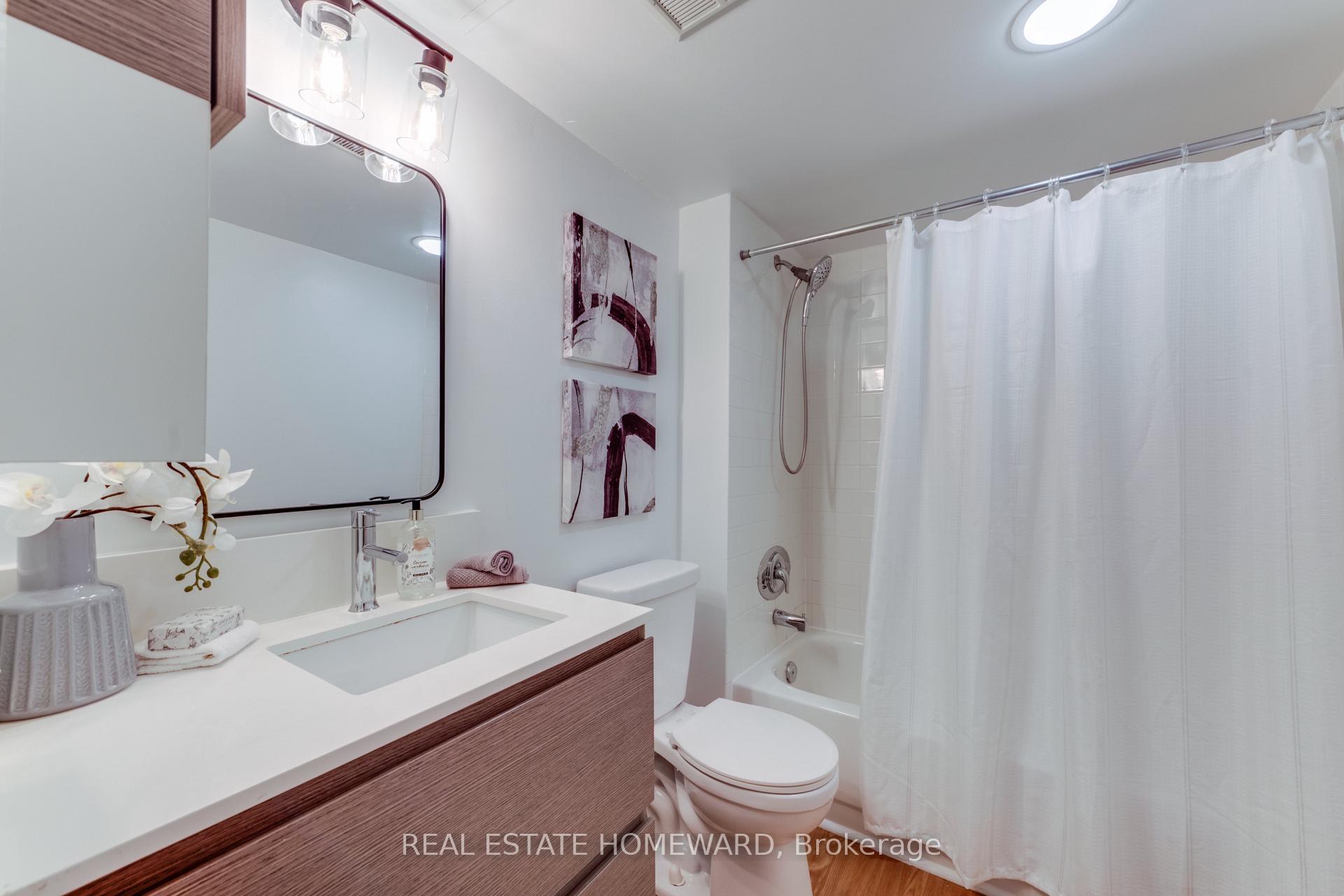 Photo 18 of Unit 304, 716 Kingston Road, Toronto, The Beaches — HOMEH