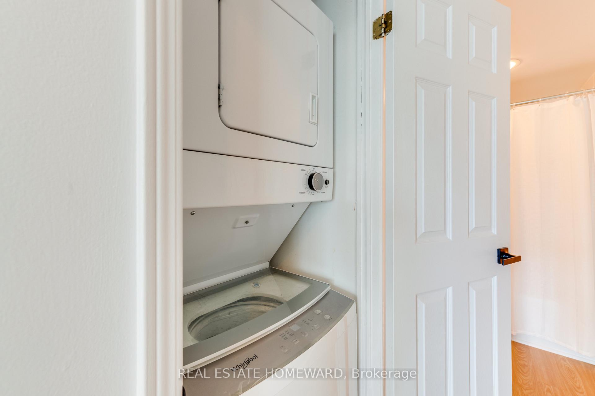 Photo 33 of Unit 304, 716 Kingston Road, Toronto, The Beaches — HOMEH