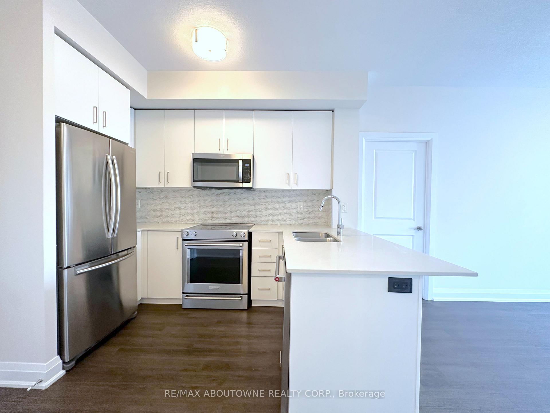 Photo 2 of Unit 317, 2333 Taunton Road, Oakville, River Oaks — HOMEH