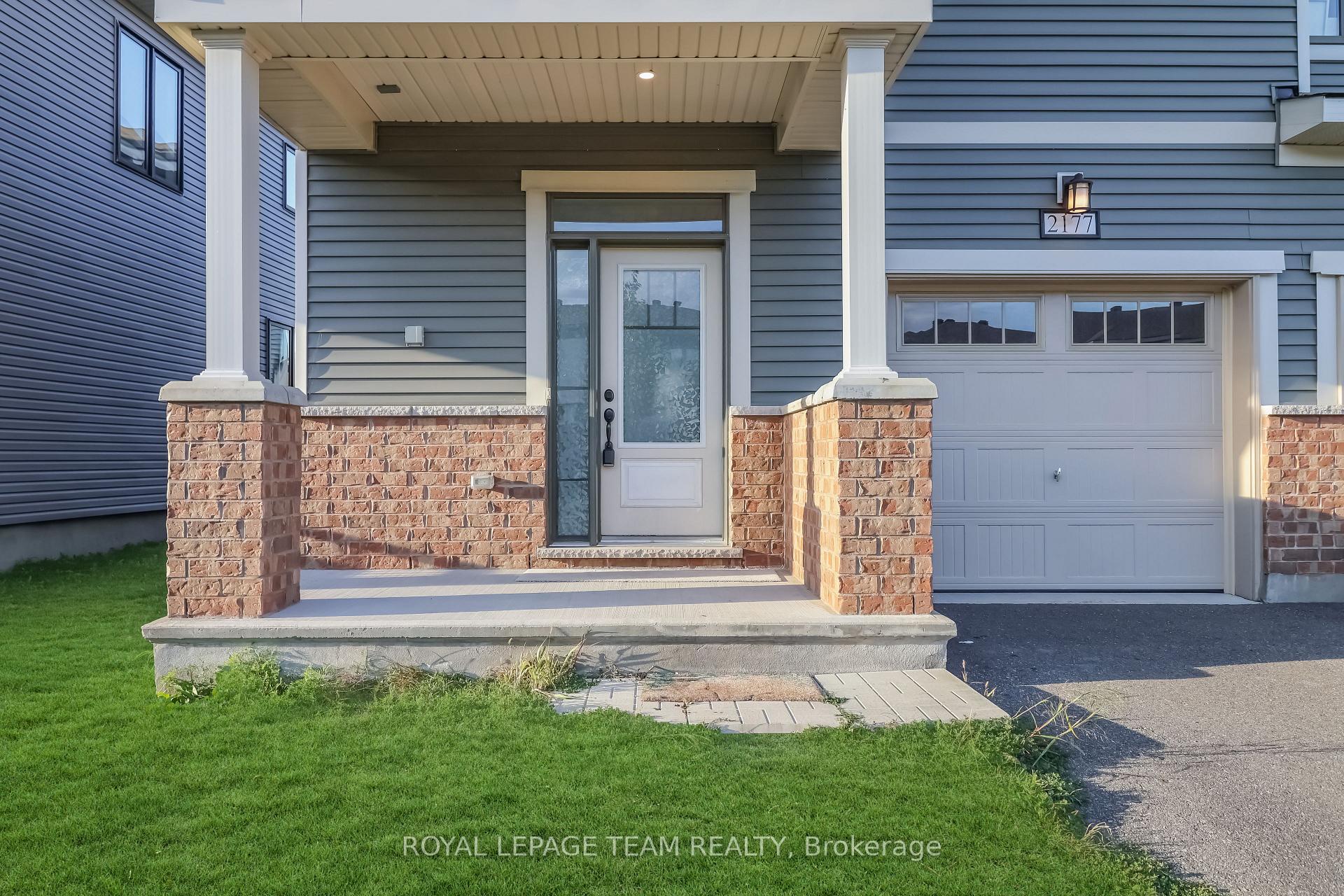 Photo 2 of 2177 Winsome Terrace, Ottawa, Fallingbrook/Gardenway South — HOMEH