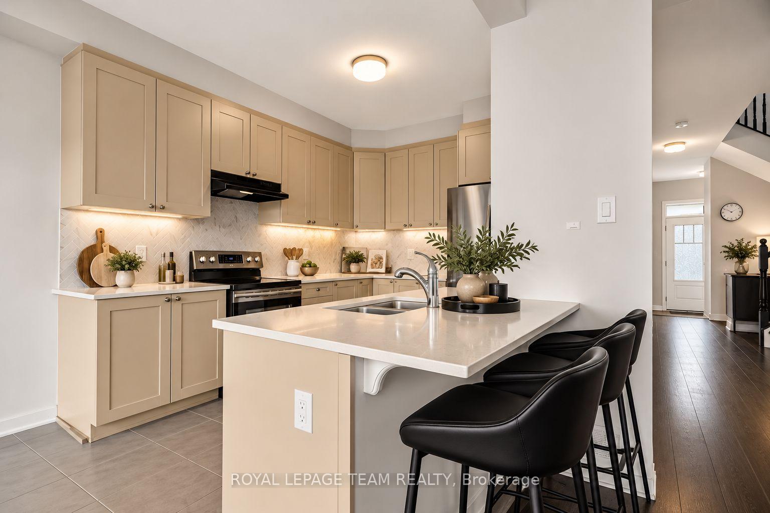 Photo 12 of 2177 Winsome Terrace, Ottawa, Fallingbrook/Gardenway South — HOMEH