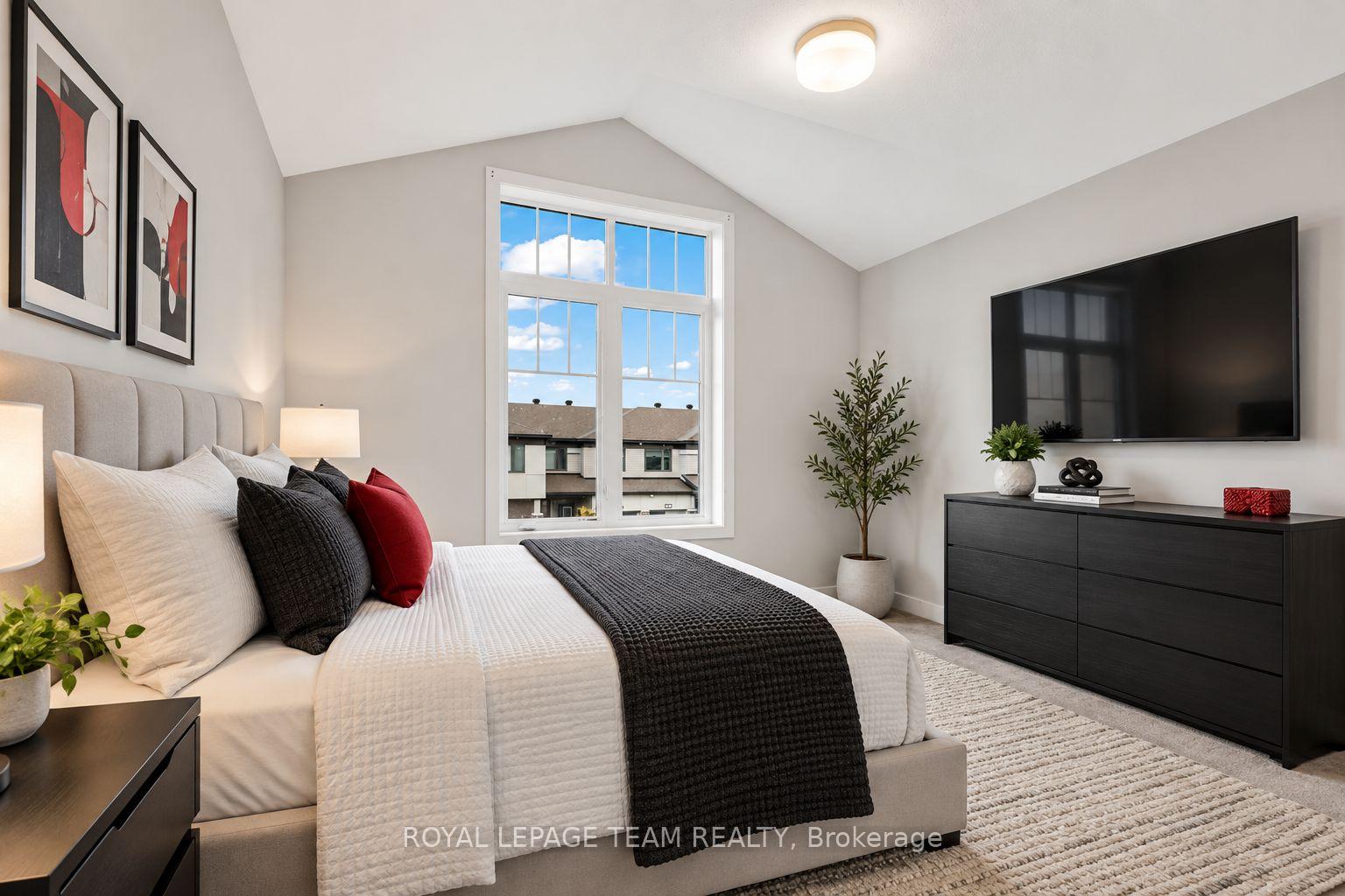 Photo 18 of 2177 Winsome Terrace, Ottawa, Fallingbrook/Gardenway South — HOMEH