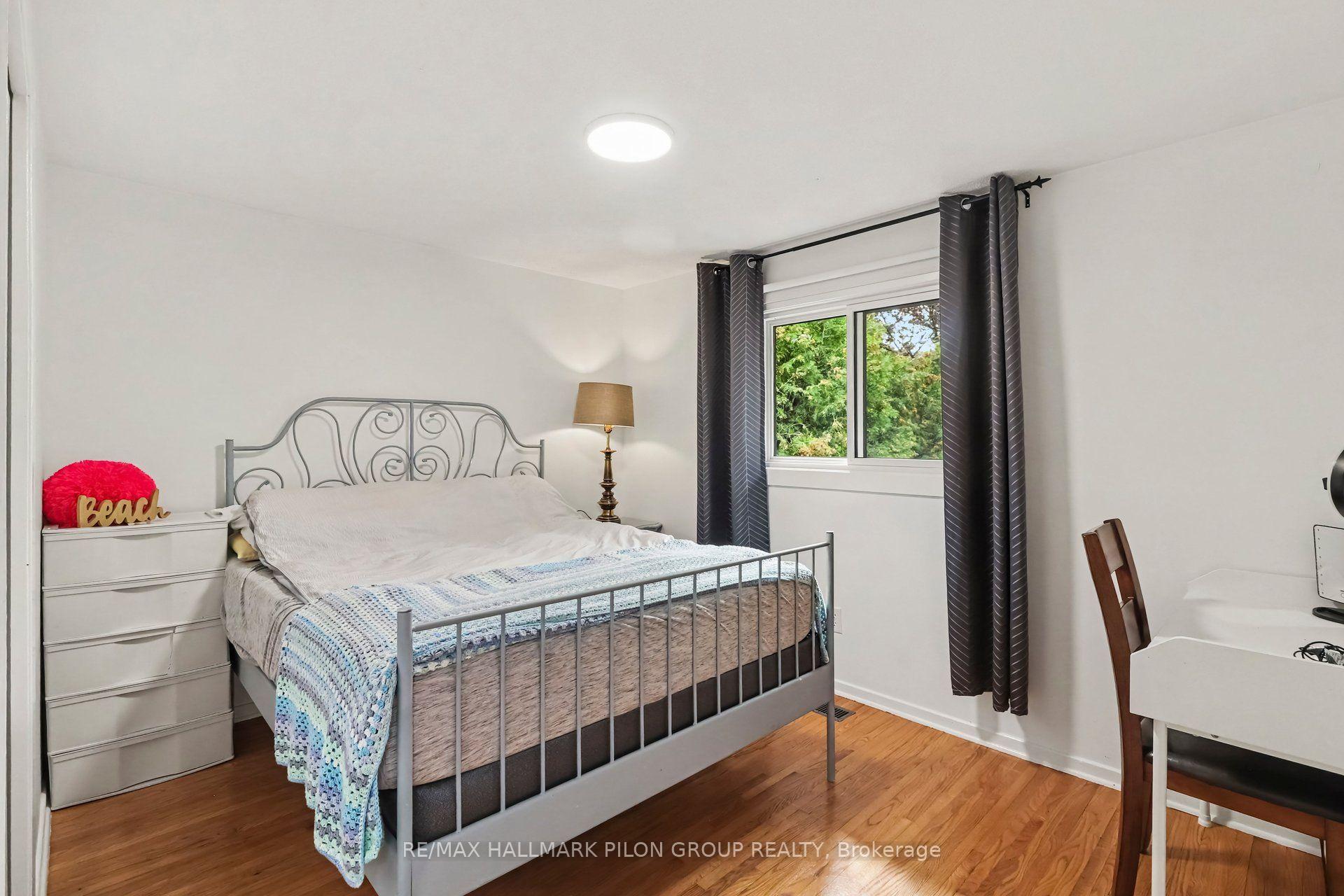 Photo 16 of 16 Eastpark Drive, Ottawa, Blackburn Hamlet — HOMEH