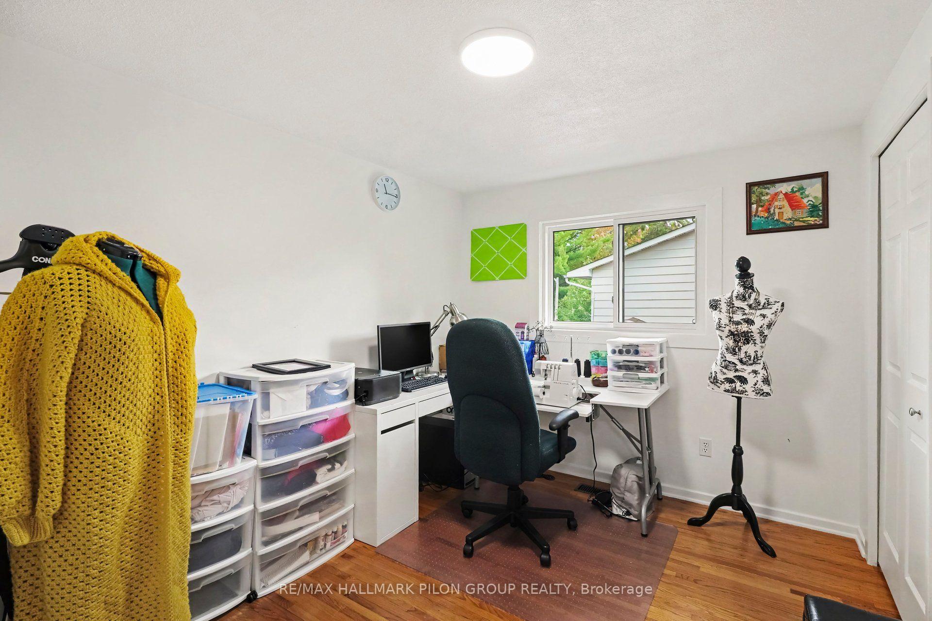 Photo 18 of 16 Eastpark Drive, Ottawa, Blackburn Hamlet — HOMEH