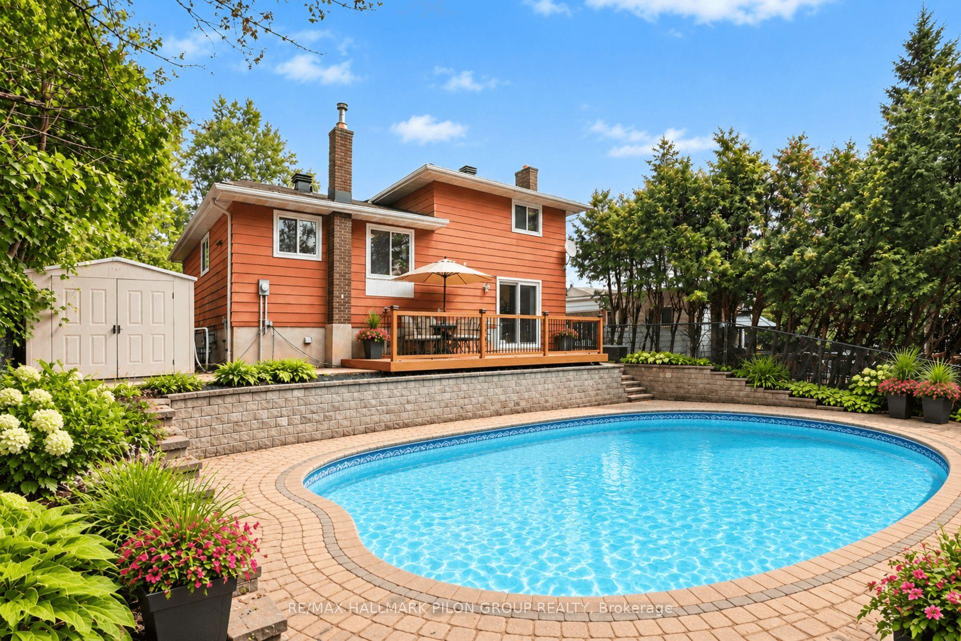 Photo 23 of 16 Eastpark Drive, Ottawa, Blackburn Hamlet — HOMEH