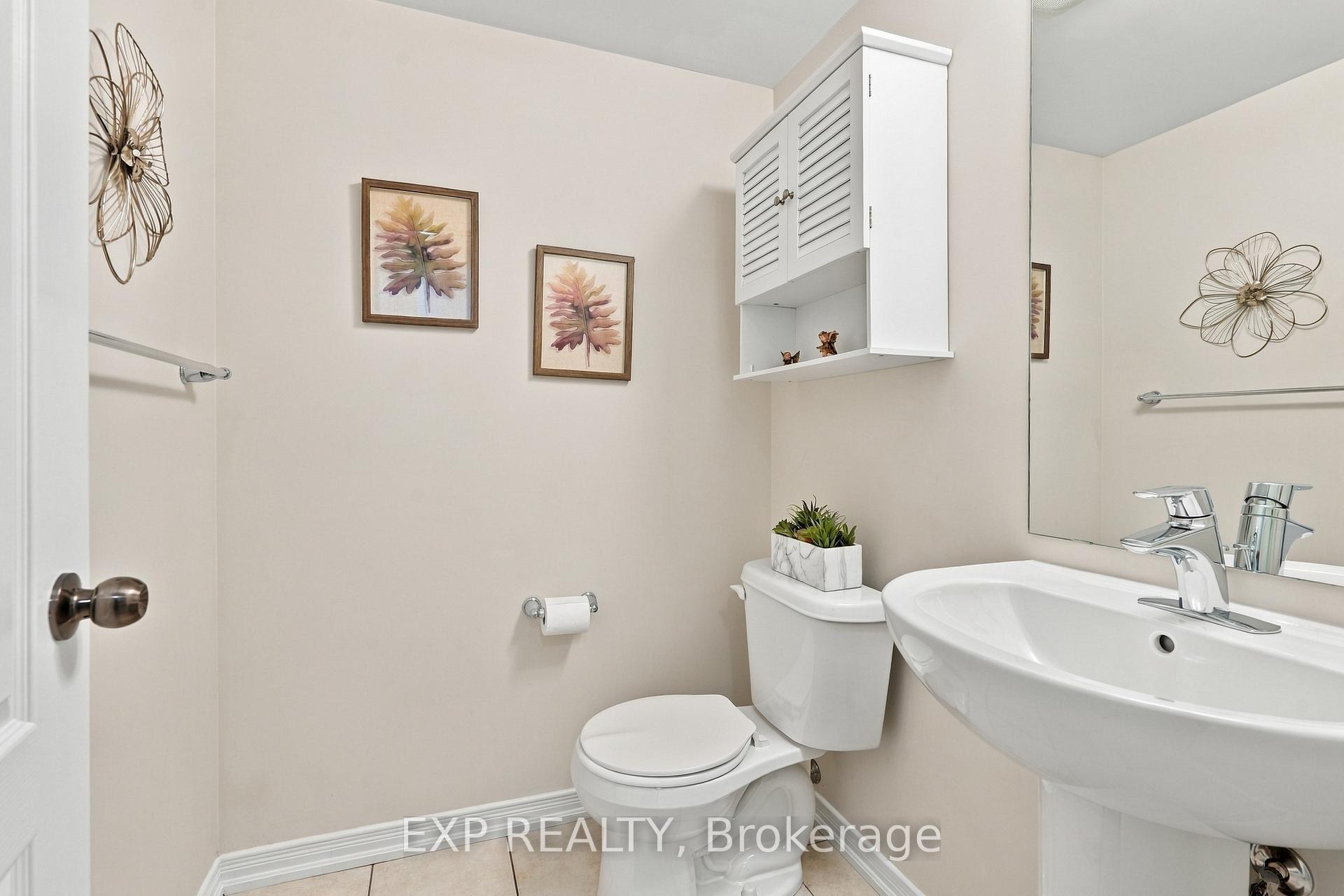 Photo 12 of 7720 Shadbush Lane, Niagara Falls, Brown — HOMEH