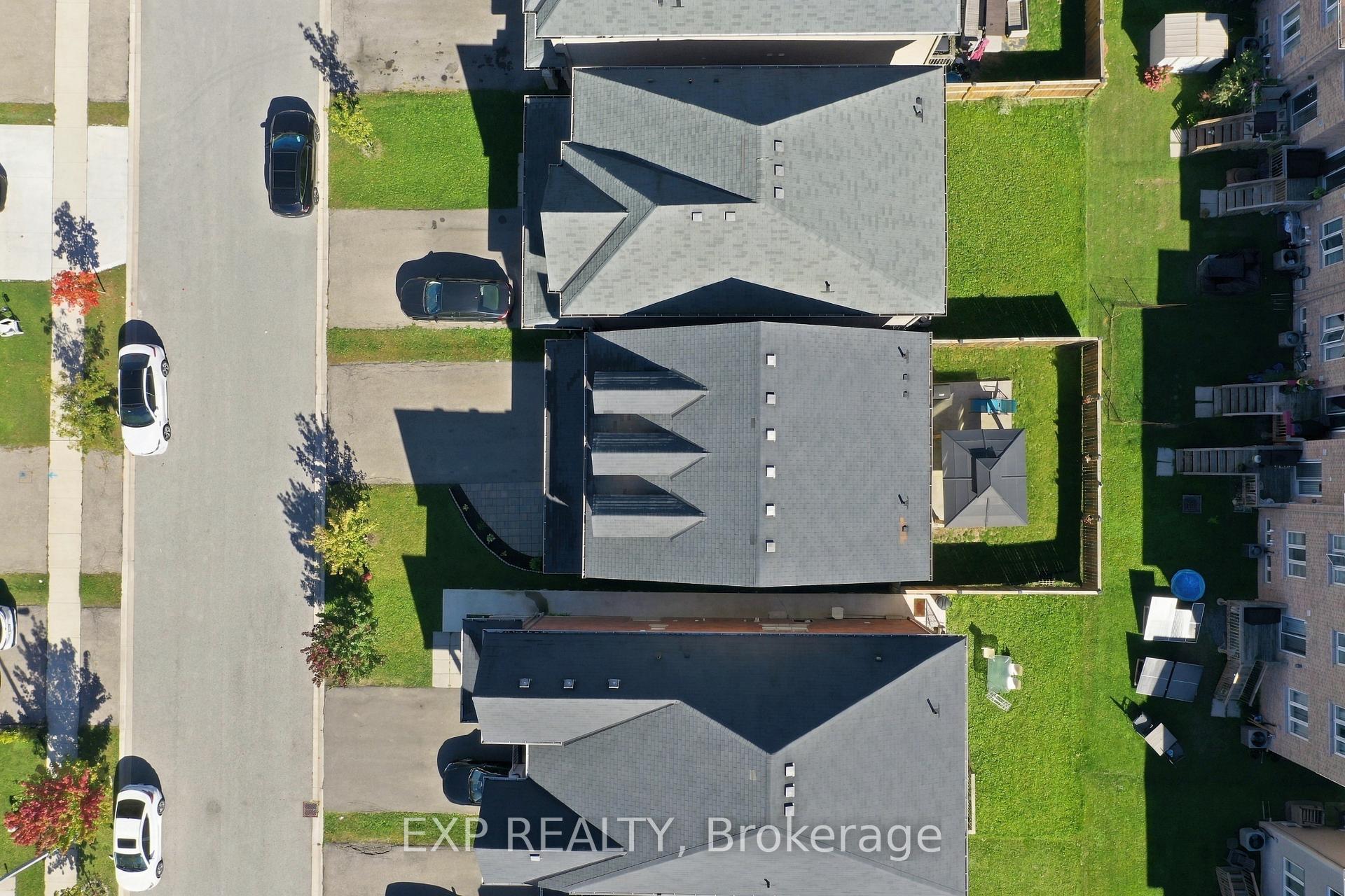 Photo 23 of 7720 Shadbush Lane, Niagara Falls, Brown — HOMEH