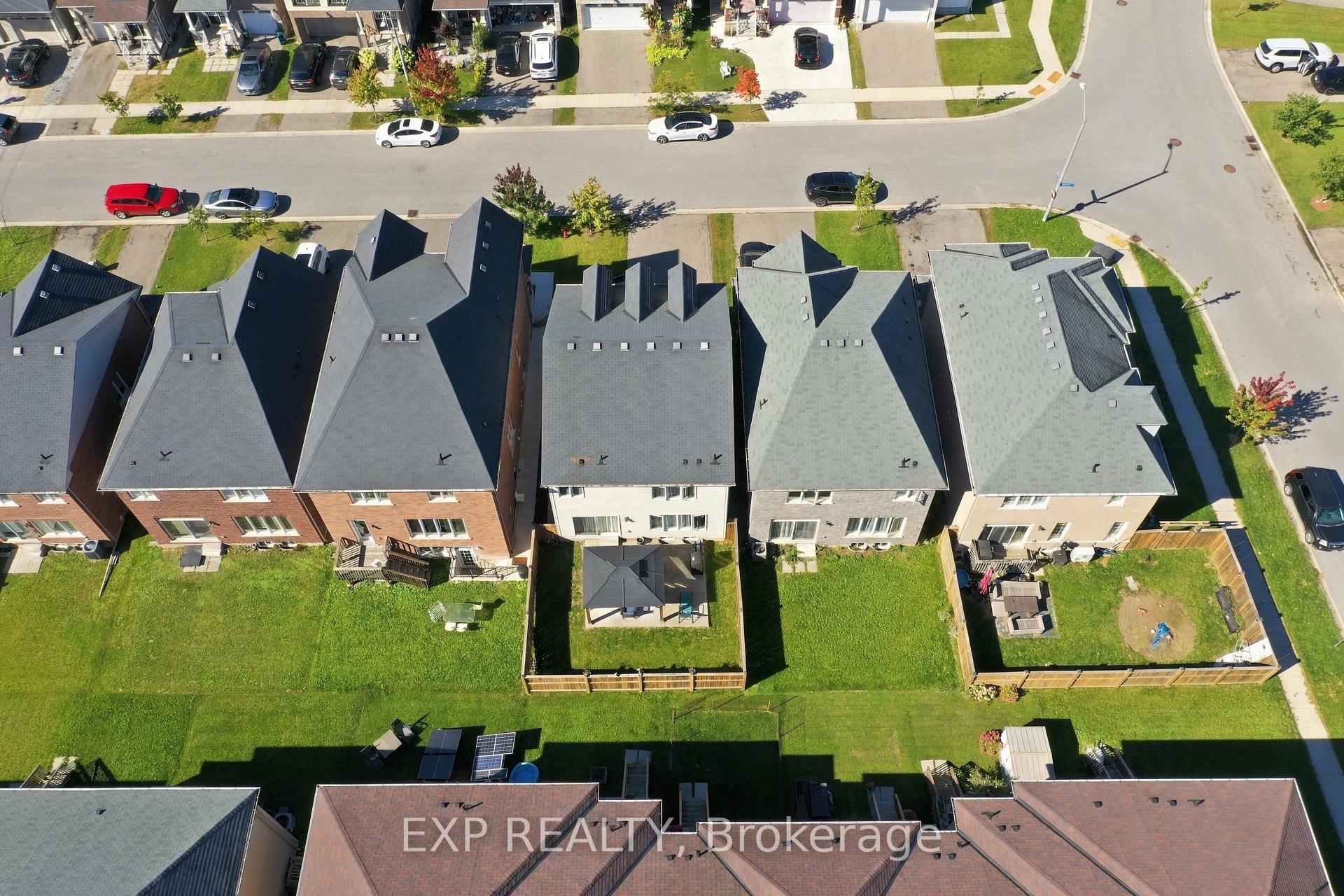 Photo 27 of 7720 Shadbush Lane, Niagara Falls, Brown — HOMEH