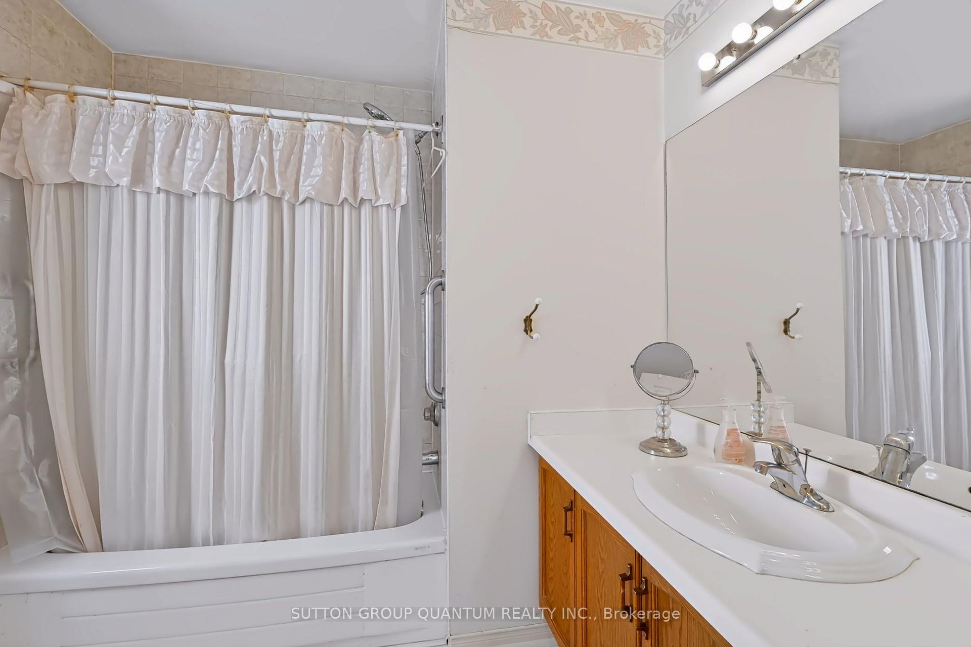 Photo 37 of Unit 71, 2205 South Millway, Mississauga, Erin Mills — HOMEH