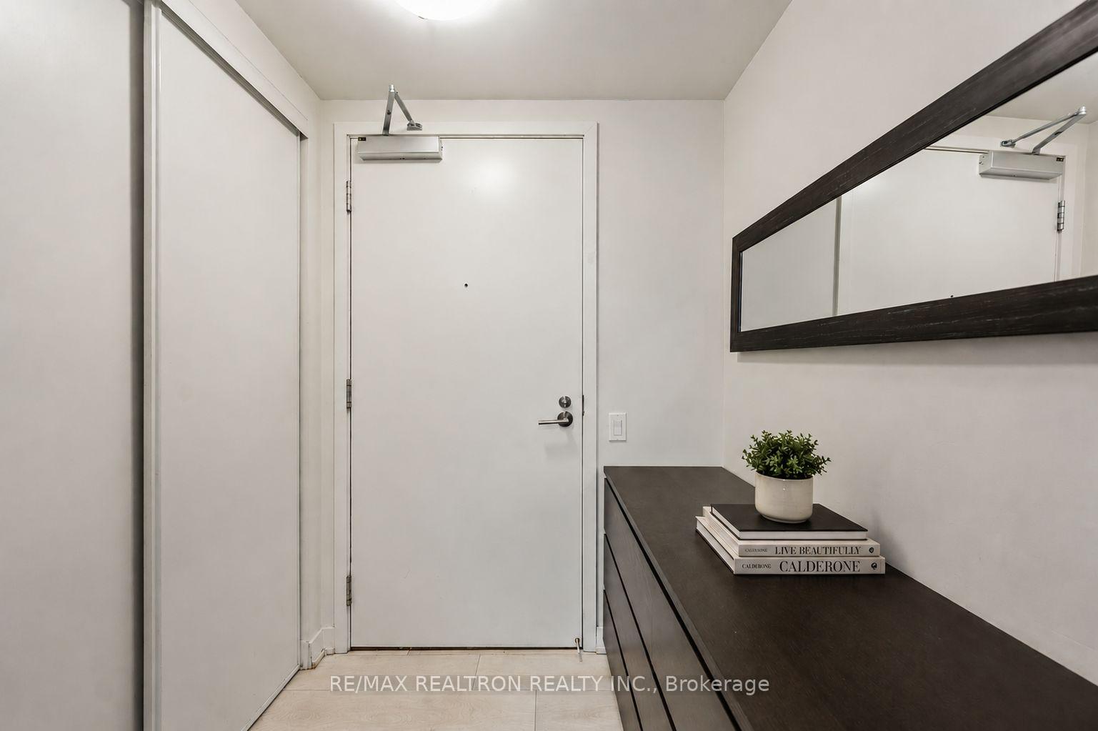 Photo 4 of Unit N2010, 6 Sonic Way, Toronto, Flemingdon Park — HOMEH