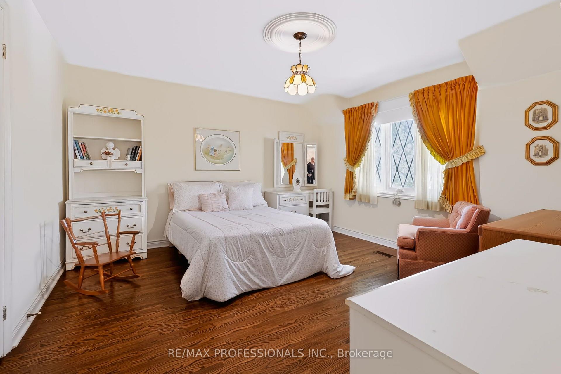 Photo 11 of 3979 River Mill Way, Mississauga, Rathwood — HOMEH
