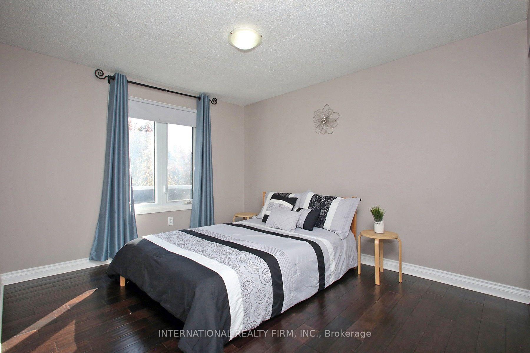 Photo 18 of 1876 Bicroft Court, Pickering, Liverpool — HOMEH