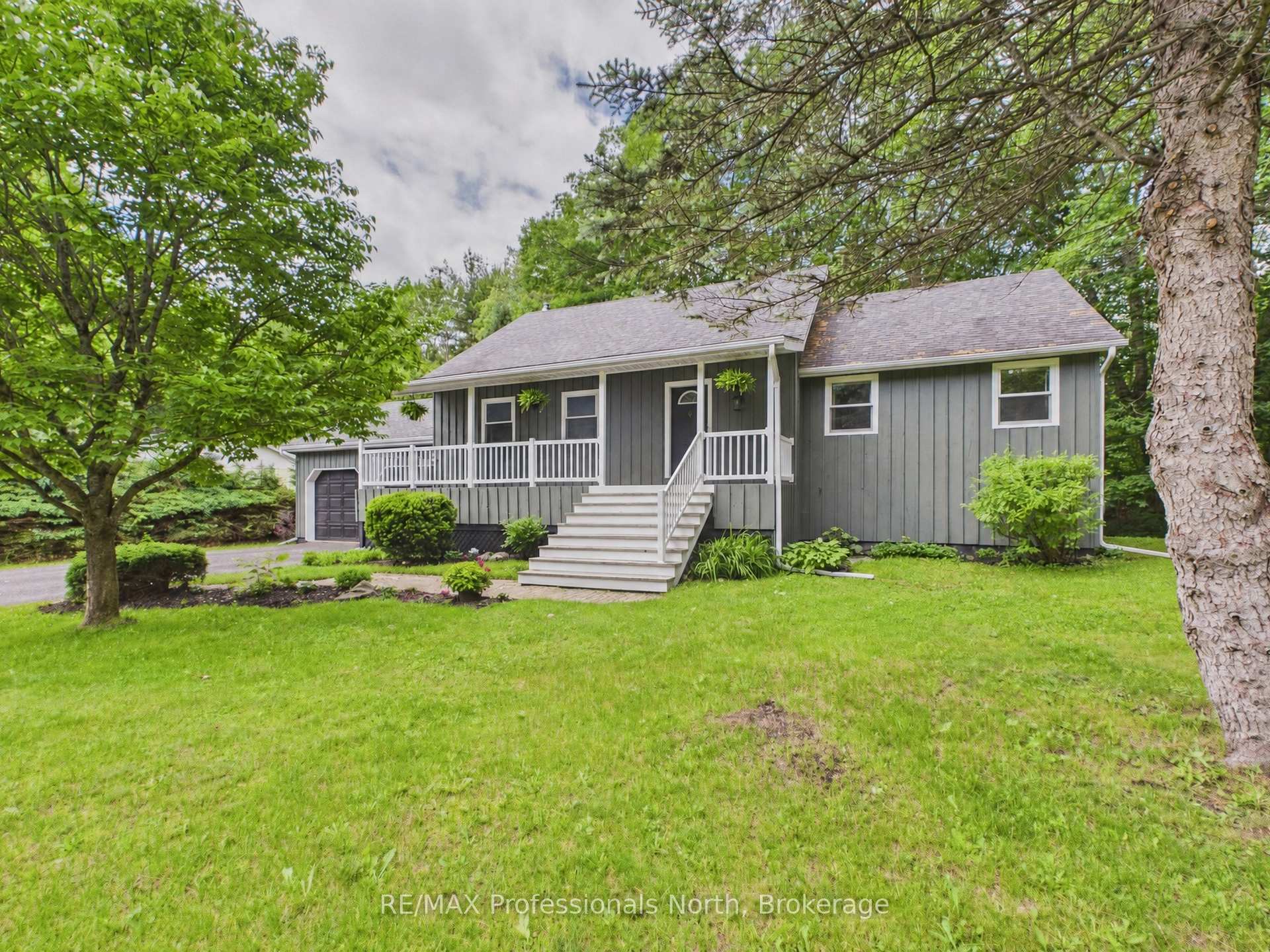 Photo of 1130 Cedar Lane