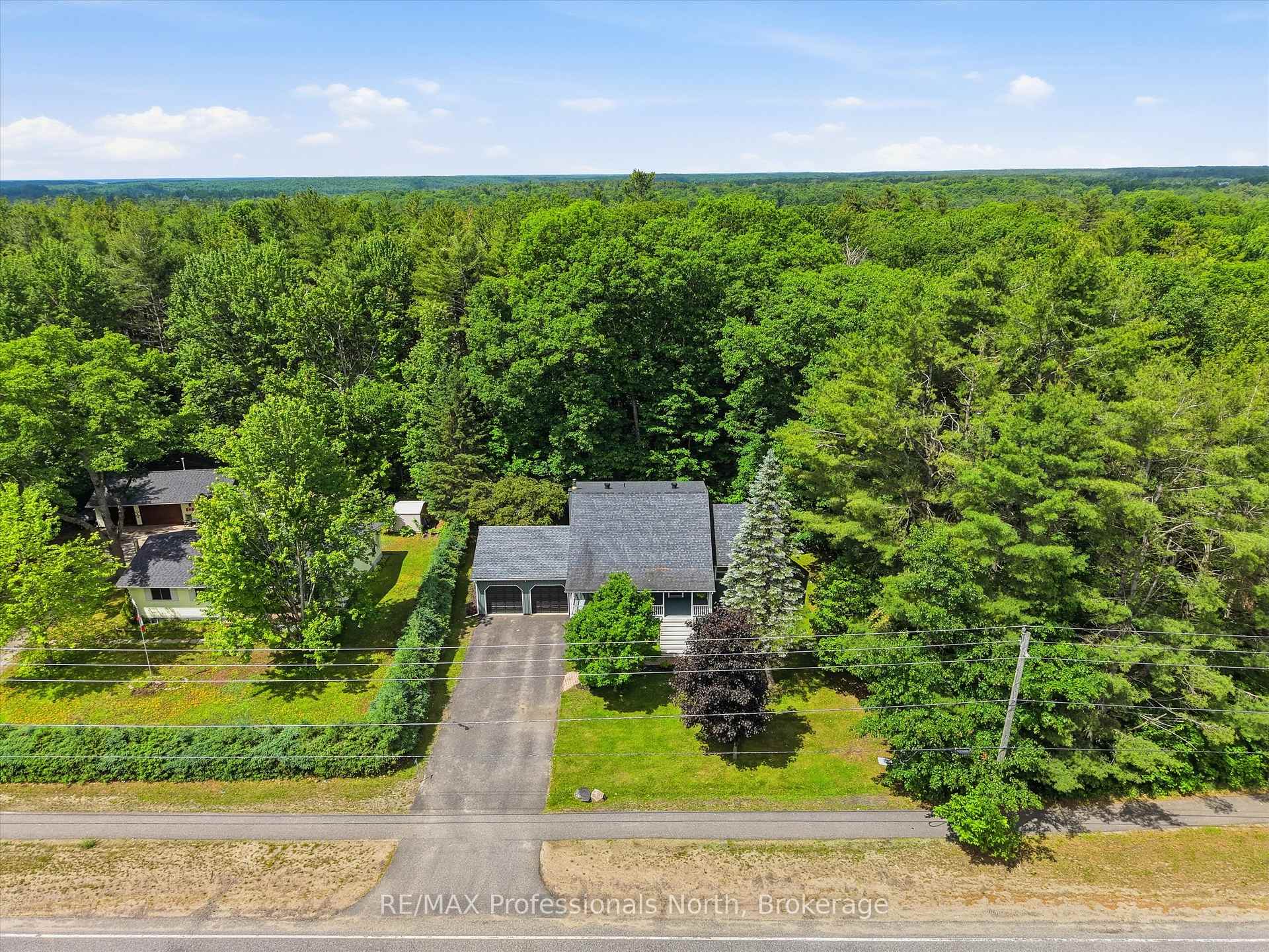 Photo 33 of 1130 Cedar Lane, Bracebridge, Macaulay — HOMEH