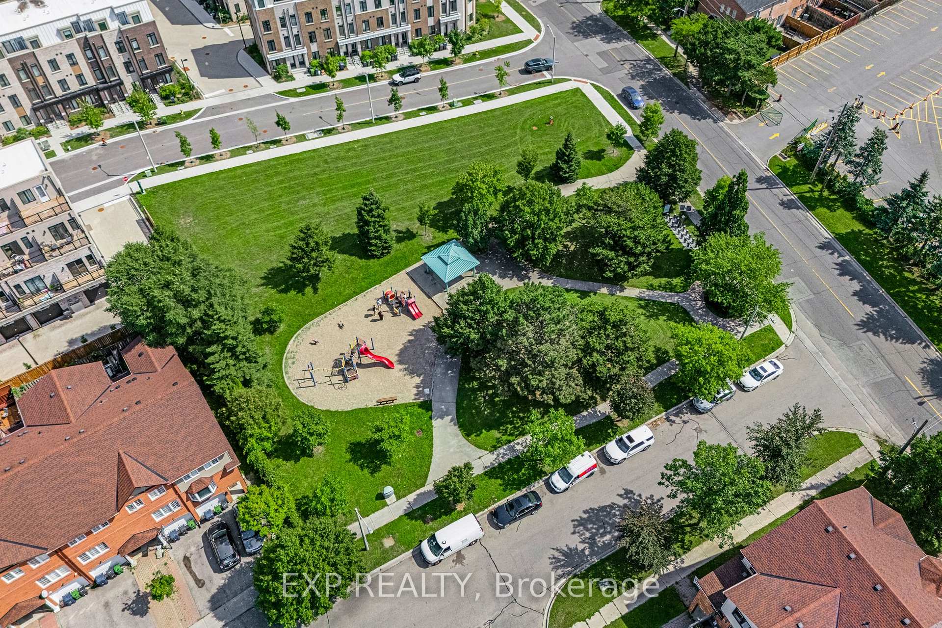 Photo 46 of 144 Bartley Drive, North York, Victoria Village — HOMEH