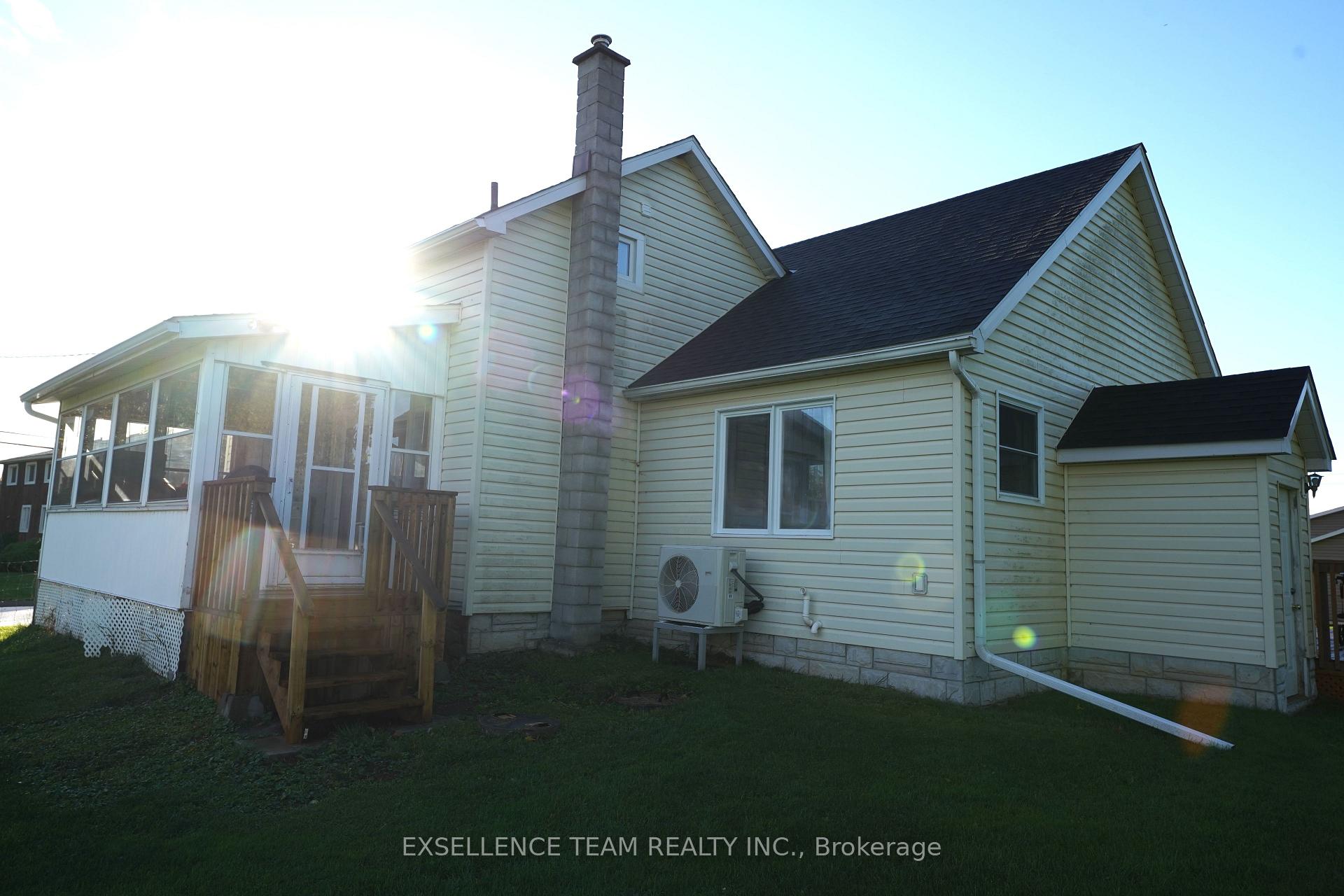 Photo 39 of 7 Mary Street, Edwardsburgh/Cardinal, Edwardsburgh/Cardinal Twp — HOMEH