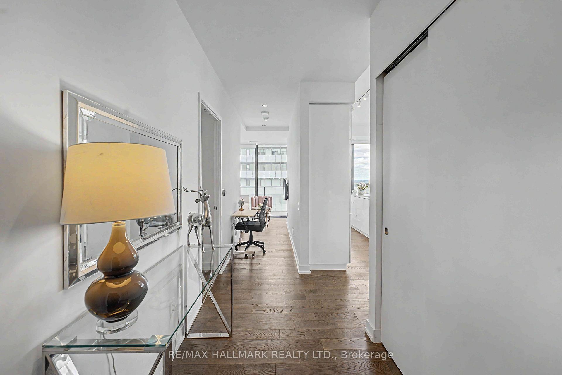Photo 12 of Unit PH 2, 185 Roehampton Avenue, Toronto, Mount Pleasant West — HOMEH