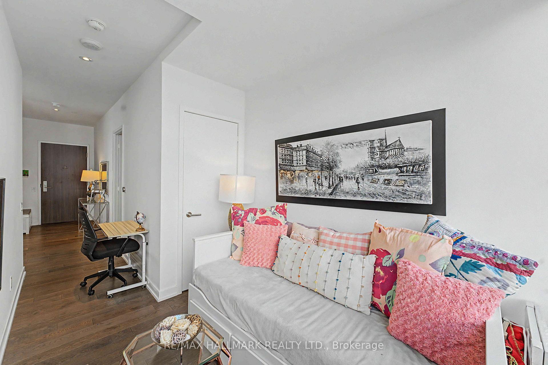 Photo 13 of Unit PH 2, 185 Roehampton Avenue, Toronto, Mount Pleasant West — HOMEH