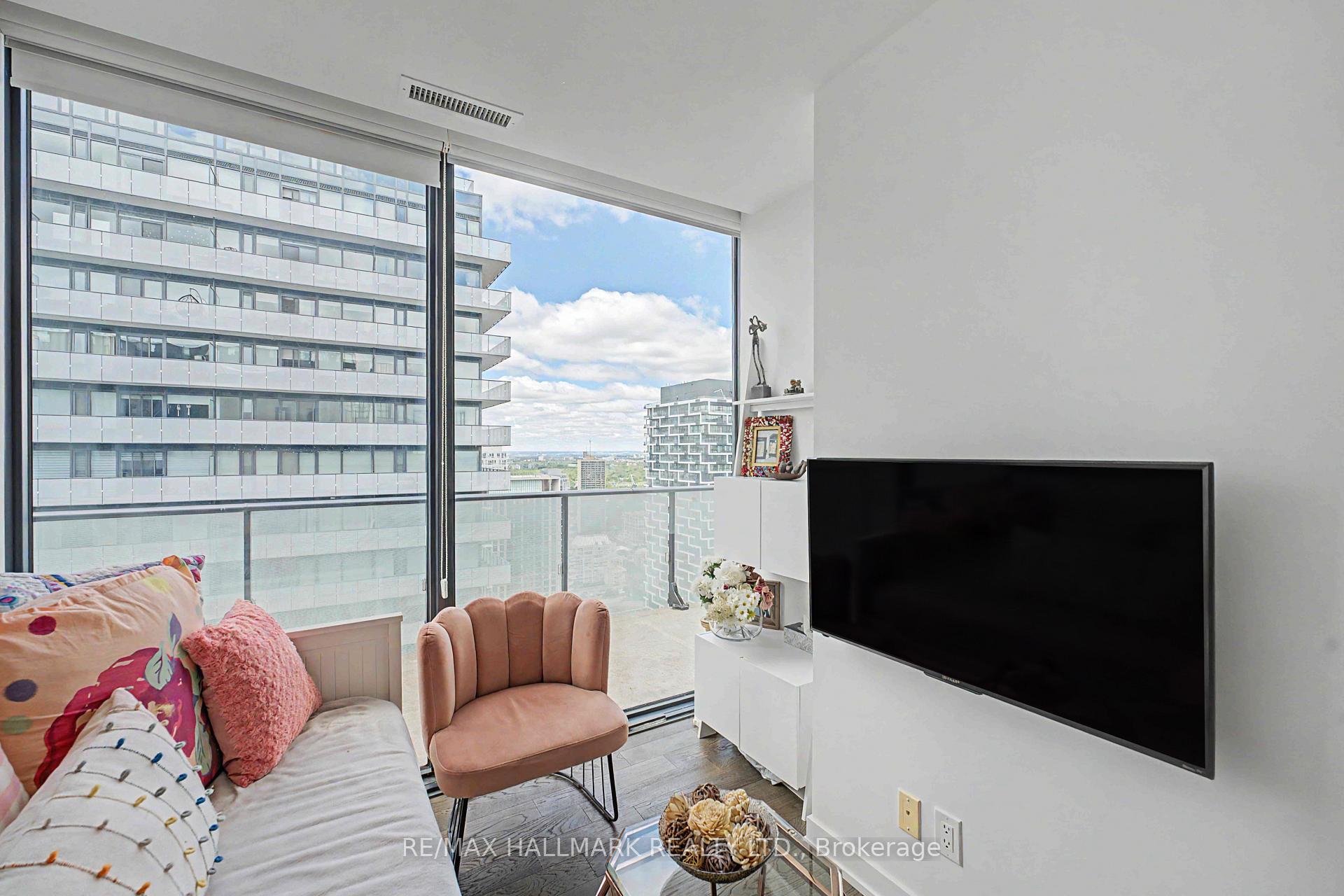 Photo 15 of Unit PH 2, 185 Roehampton Avenue, Toronto, Mount Pleasant West — HOMEH
