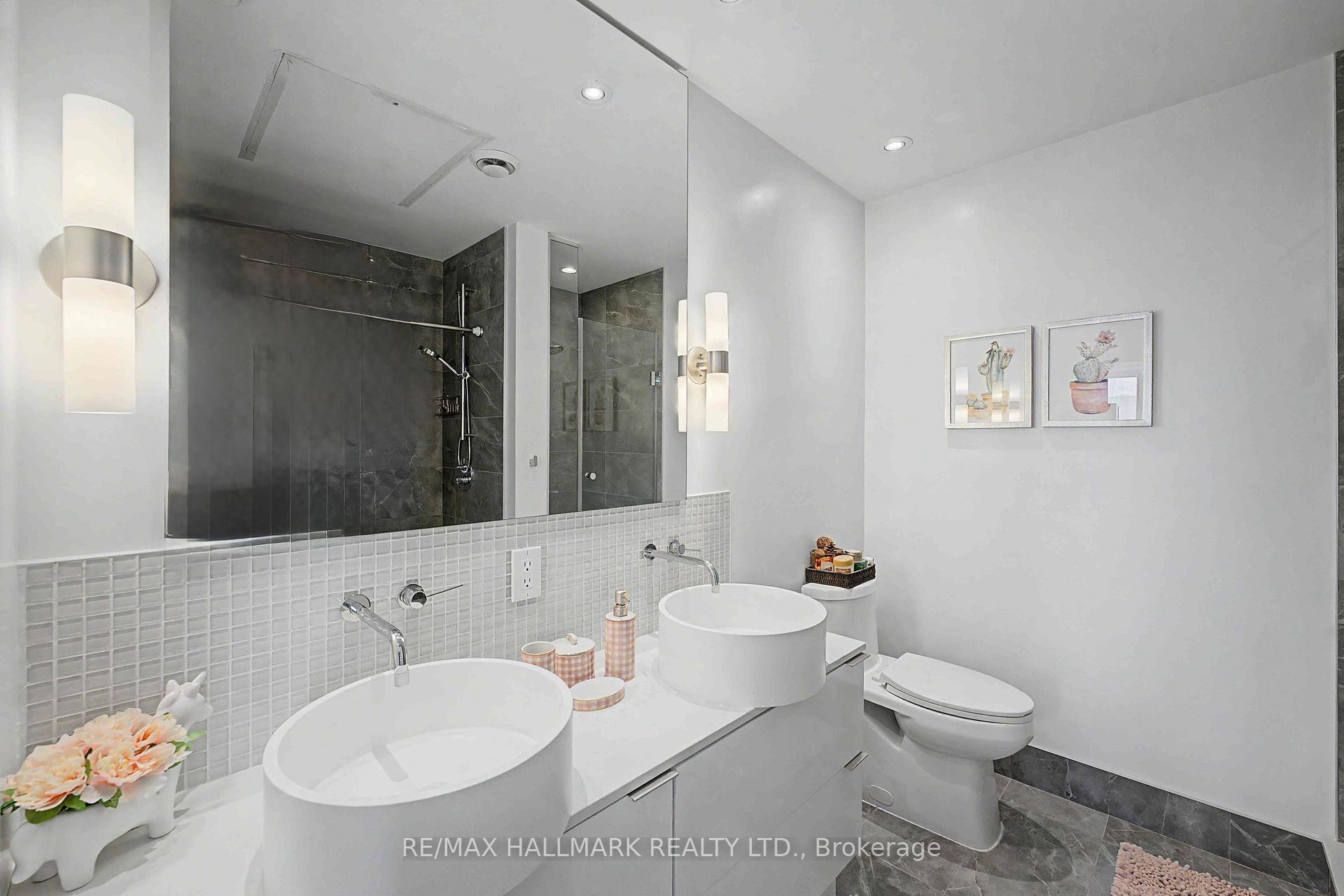 Photo 16 of Unit PH 2, 185 Roehampton Avenue, Toronto, Mount Pleasant West — HOMEH