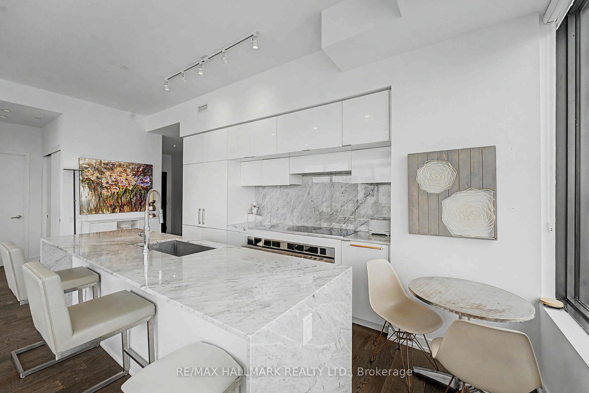 Photo 22 of Unit PH 2, 185 Roehampton Avenue, Toronto, Mount Pleasant West — HOMEH
