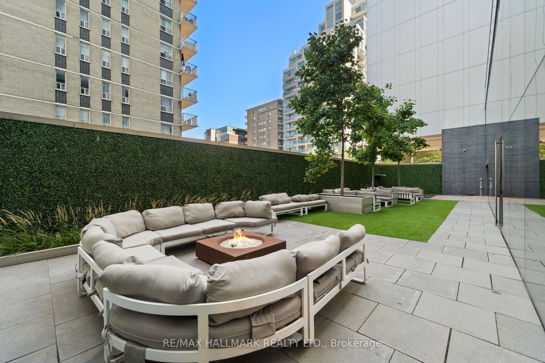 Photo 34 of Unit PH 2, 185 Roehampton Avenue, Toronto, Mount Pleasant West — HOMEH