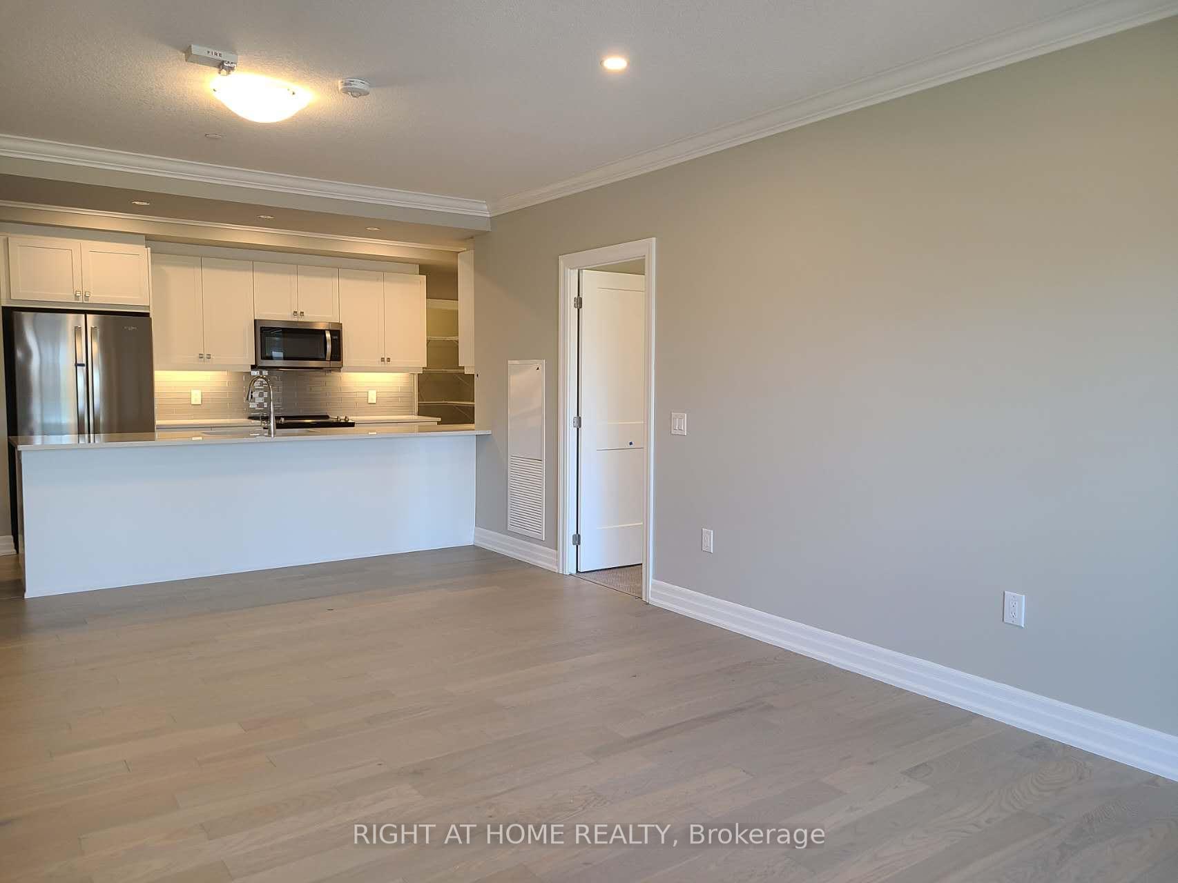 Photo 5 of Unit 308, 480 Callaway Road, London, North R — HOMEH