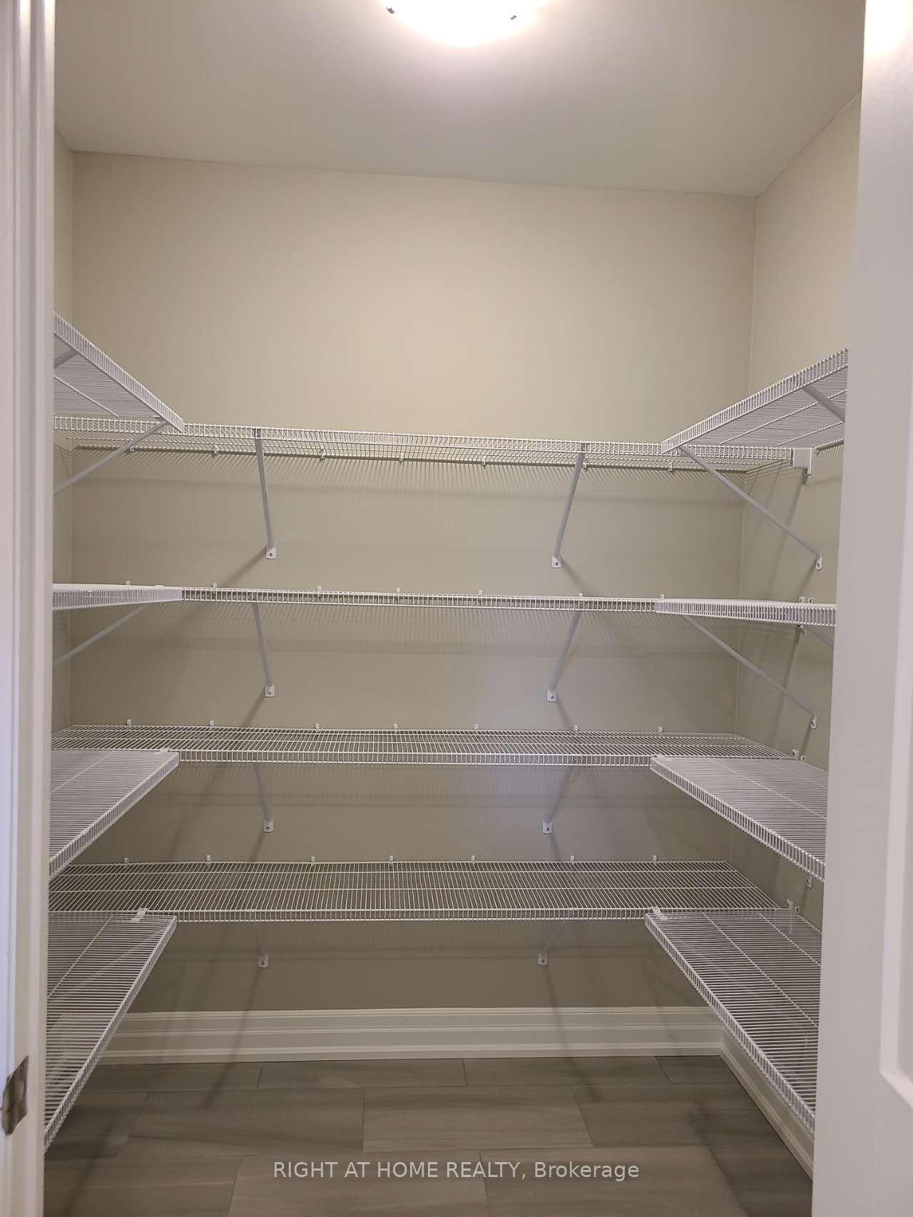 Photo 8 of Unit 308, 480 Callaway Road, London, North R — HOMEH