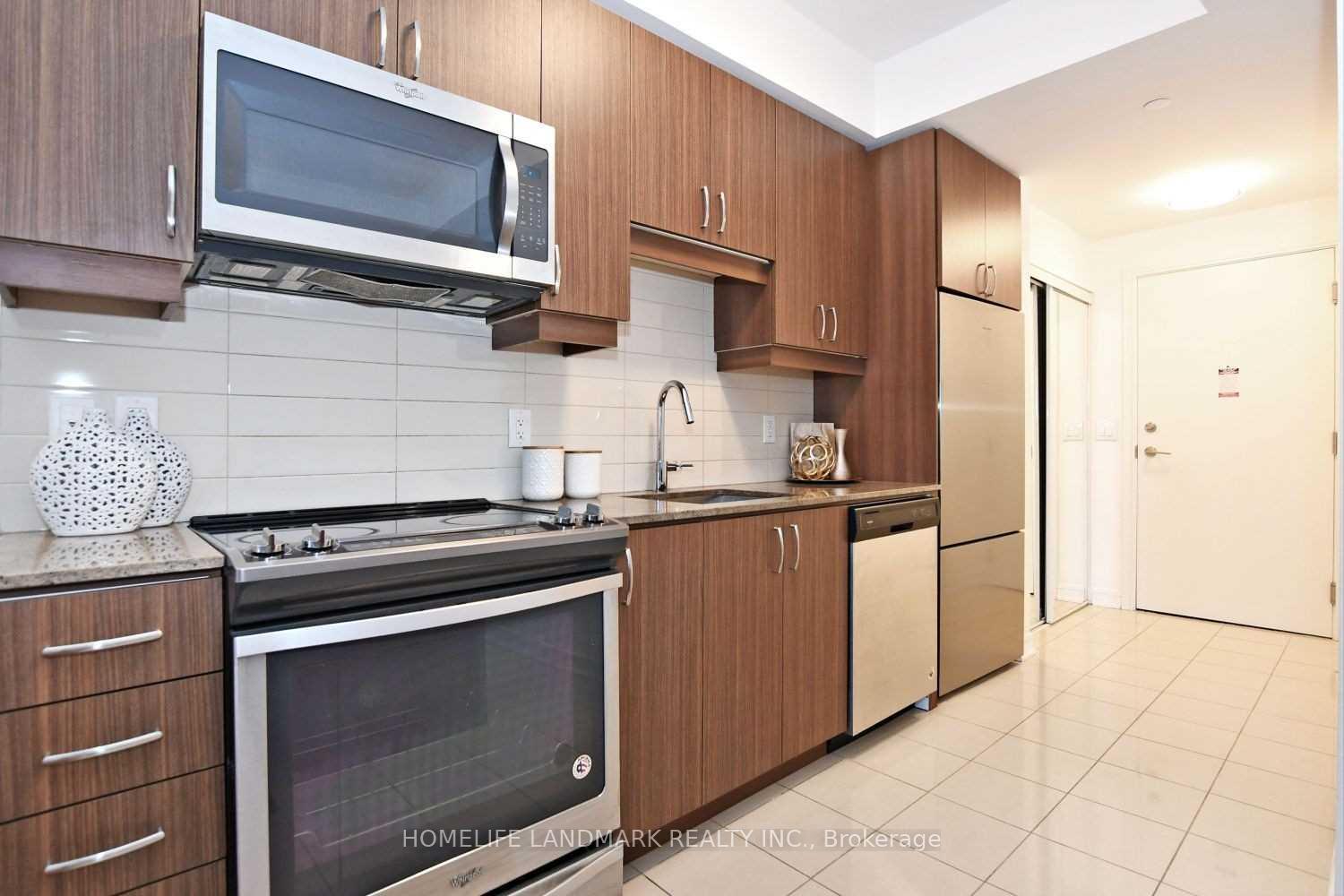 Photo of Unit Nw-201, 9201 Yonge Street