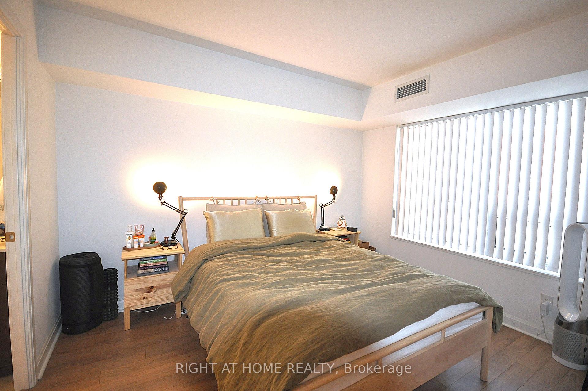 Photo 7 of Unit 711, 1 Michael Power Place, Etobicoke, Islington-City Centre West — HOMEH