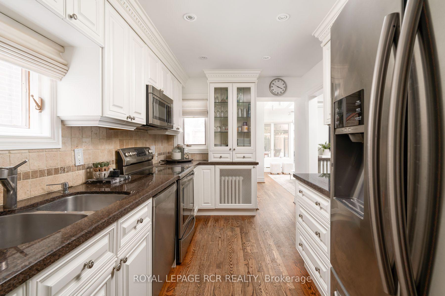 Photo 9 of 214 Briar Hill Avenue, Toronto, Lawrence Park South — HOMEH