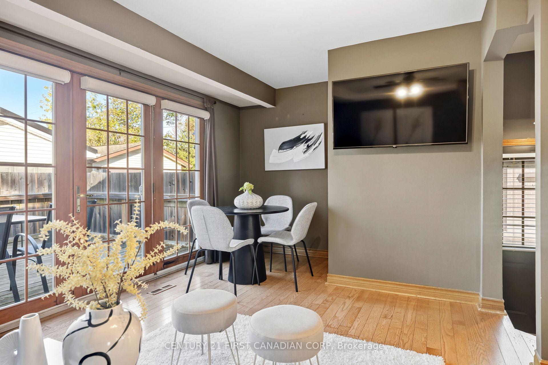 Photo 12 of 175 Bancroft Road, London, East I — HOMEH