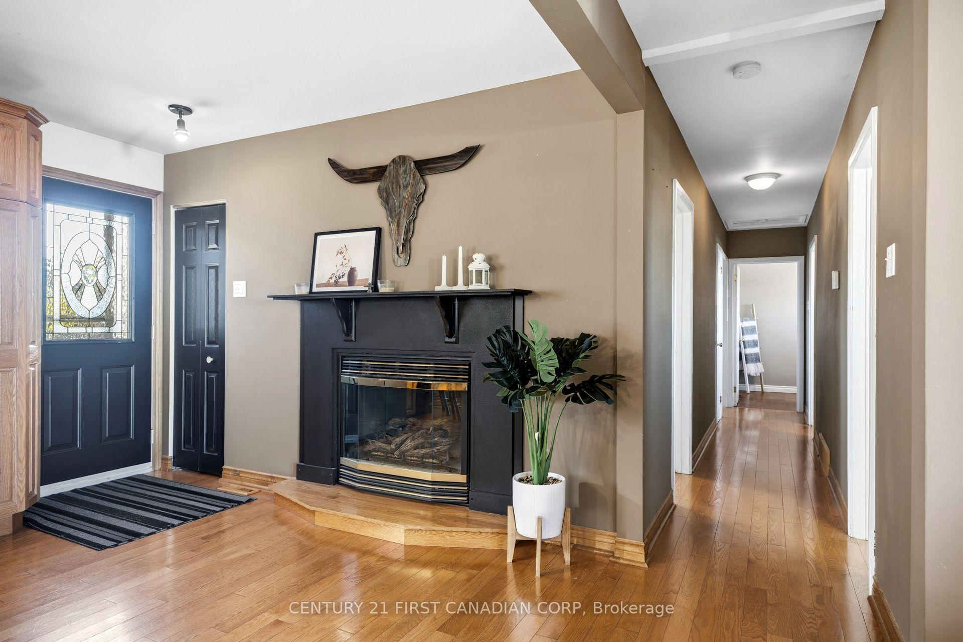 Photo 14 of 175 Bancroft Road, London, East I — HOMEH