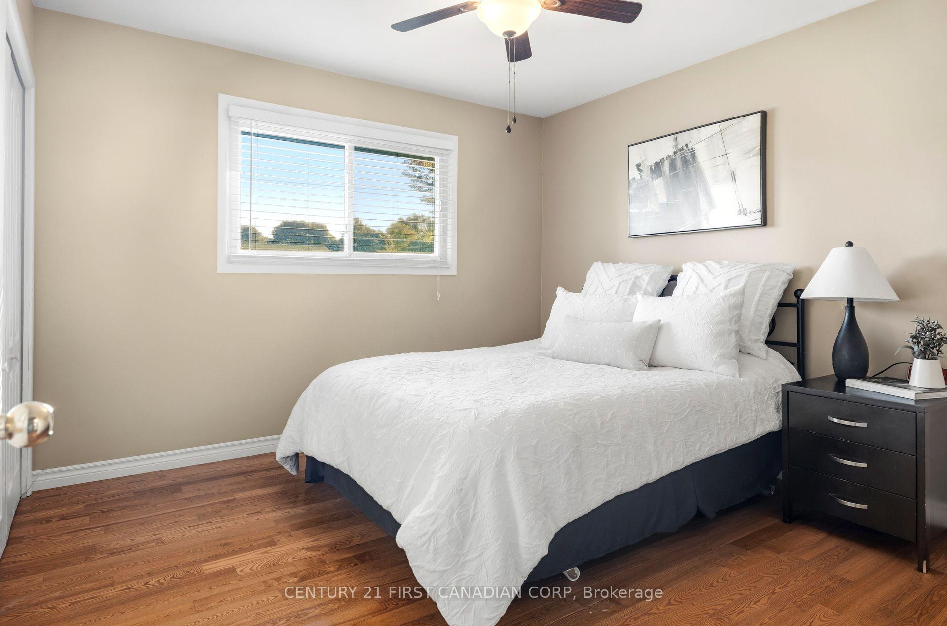 Photo 19 of 175 Bancroft Road, London, East I — HOMEH
