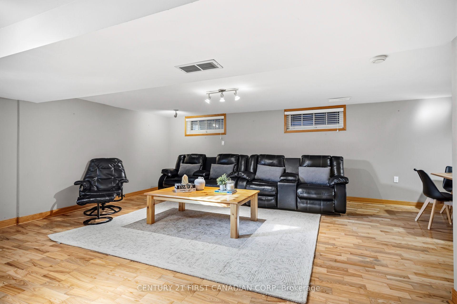 Photo 27 of 175 Bancroft Road, London, East I — HOMEH