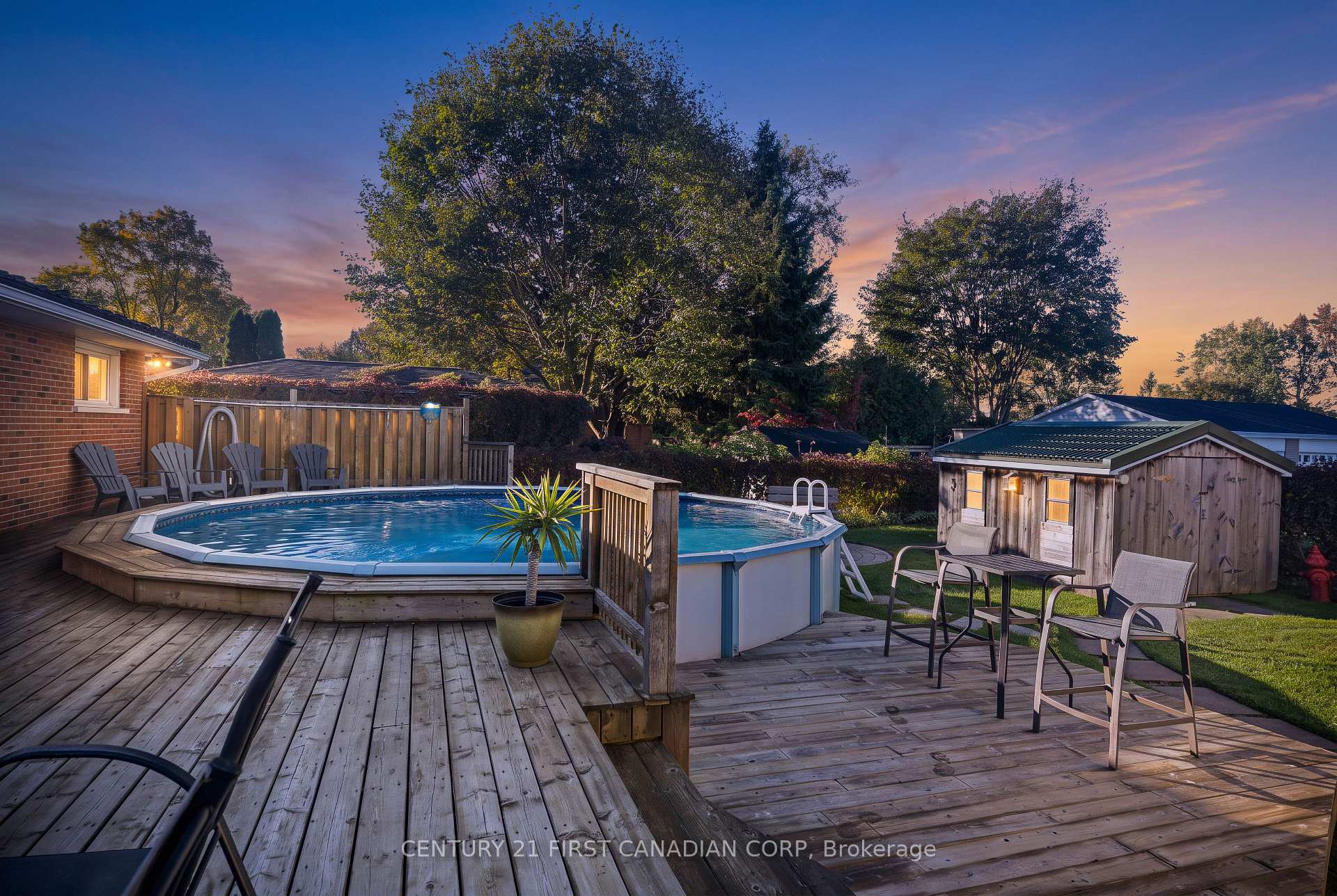 Photo 45 of 175 Bancroft Road, London, East I — HOMEH