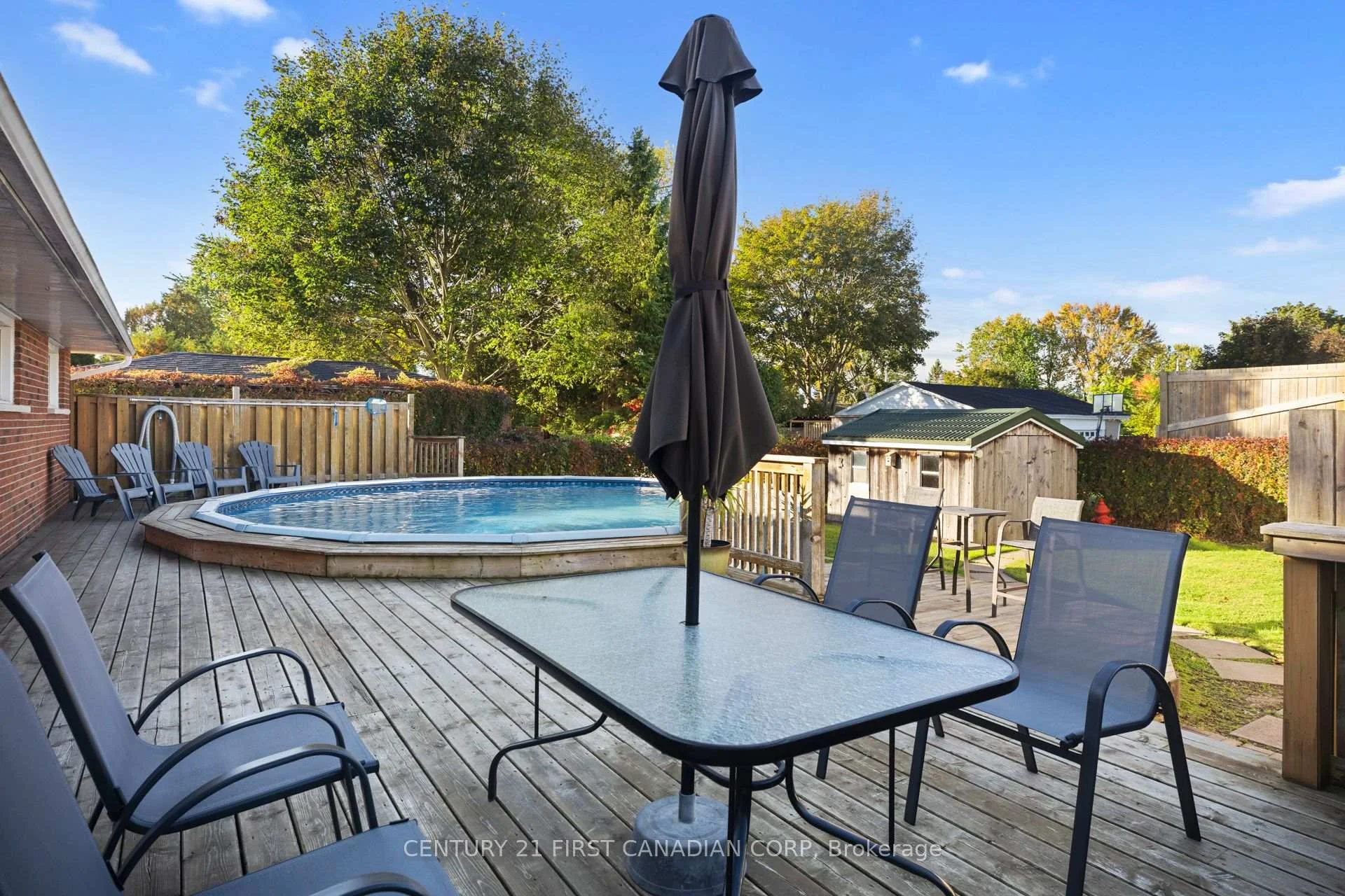 Photo 33 of 175 Bancroft Road, London, East I — HOMEH