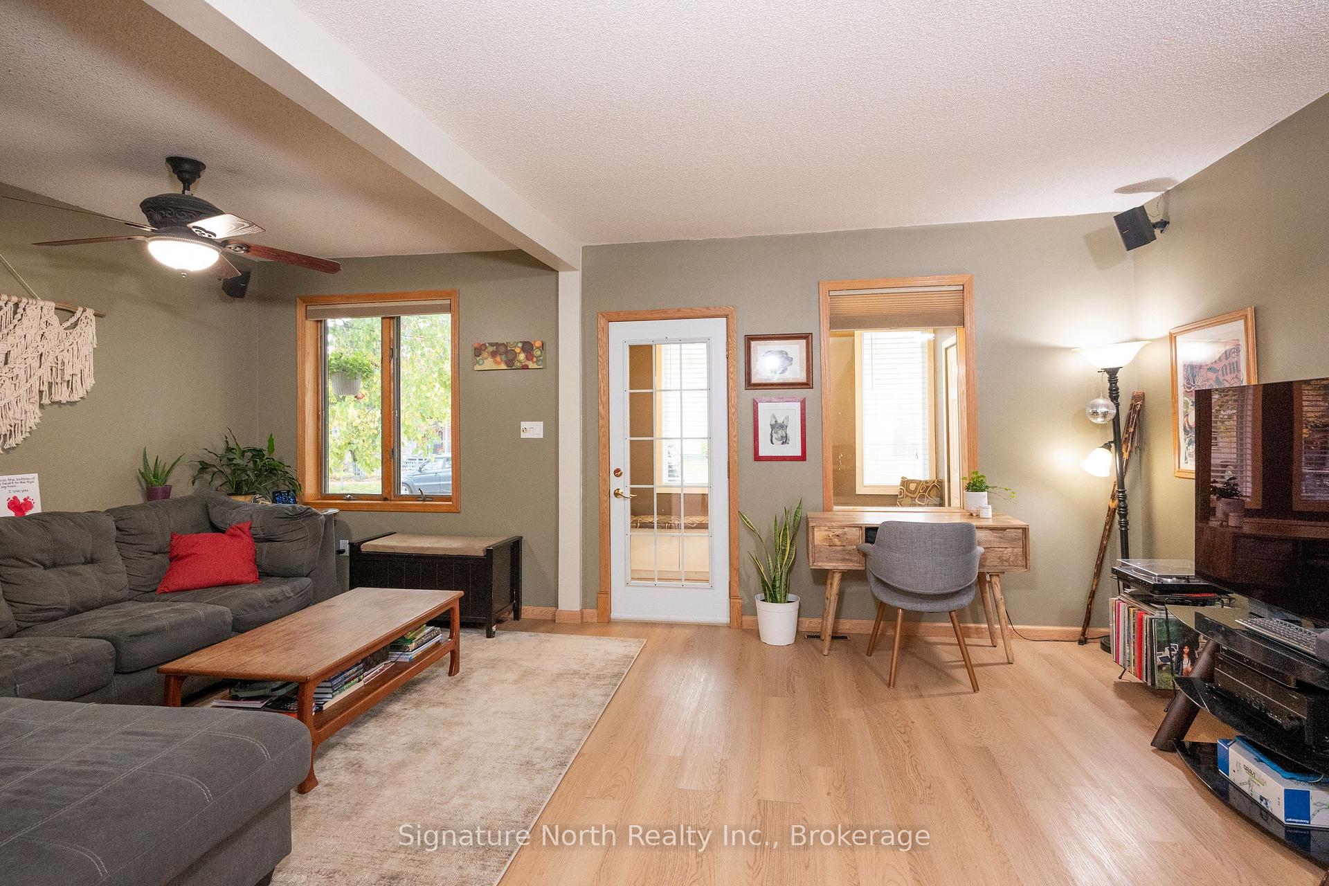 Photo 7 of 17 Ontario Street W, Thunder Bay, Court / Cumberland — HOMEH