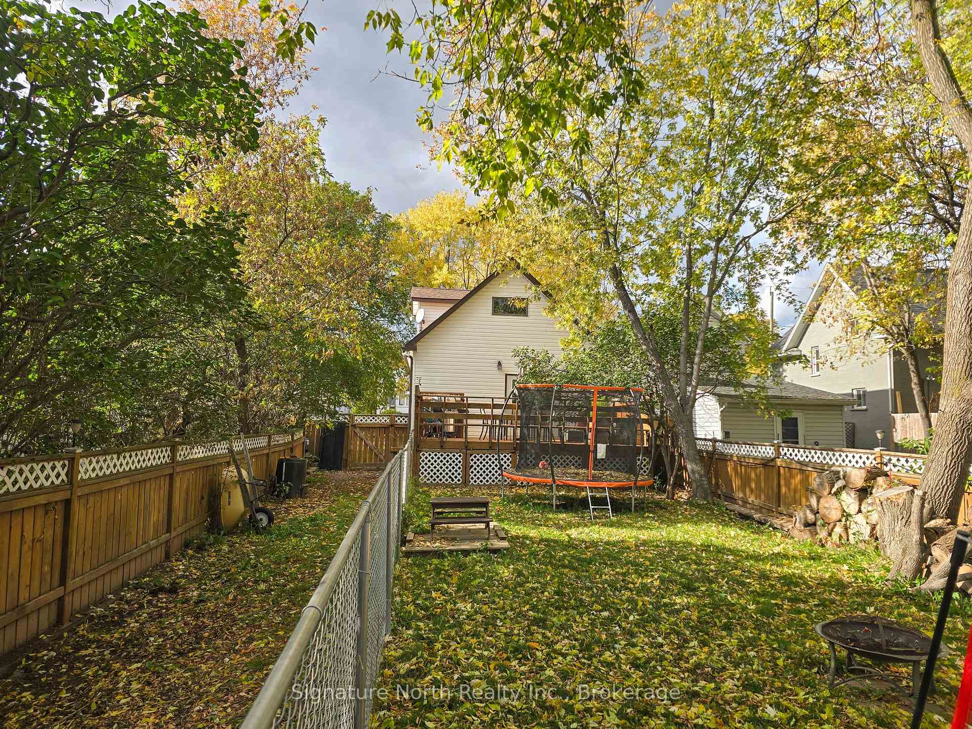 Photo 49 of 17 Ontario Street W, Thunder Bay, Court / Cumberland — HOMEH