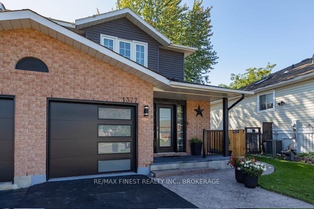 Photo 4 of 1377 Brackenwood Crescent, Kingston, City Northwest — HOMEH